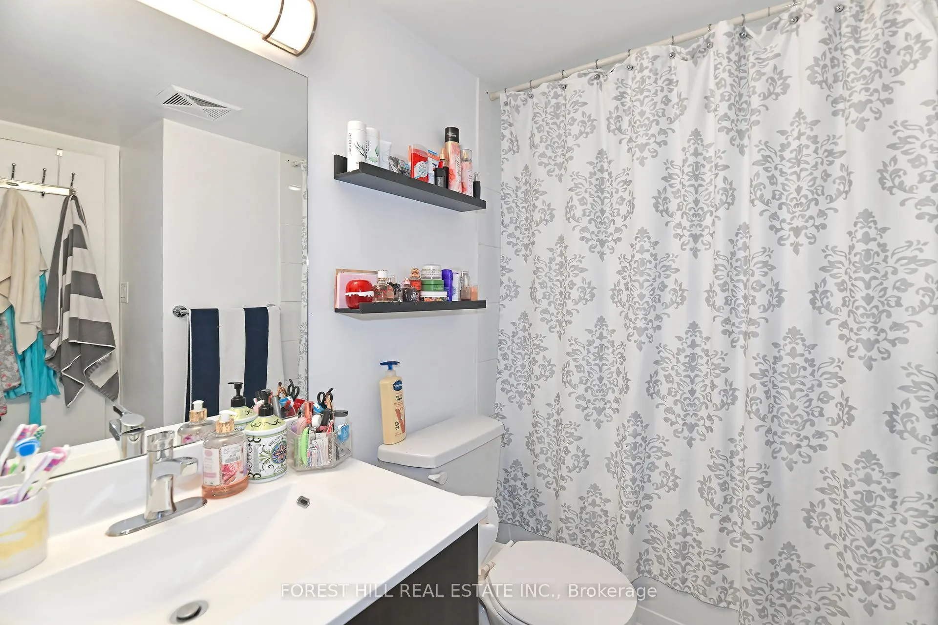 801 Sheppard Avenue W, #505