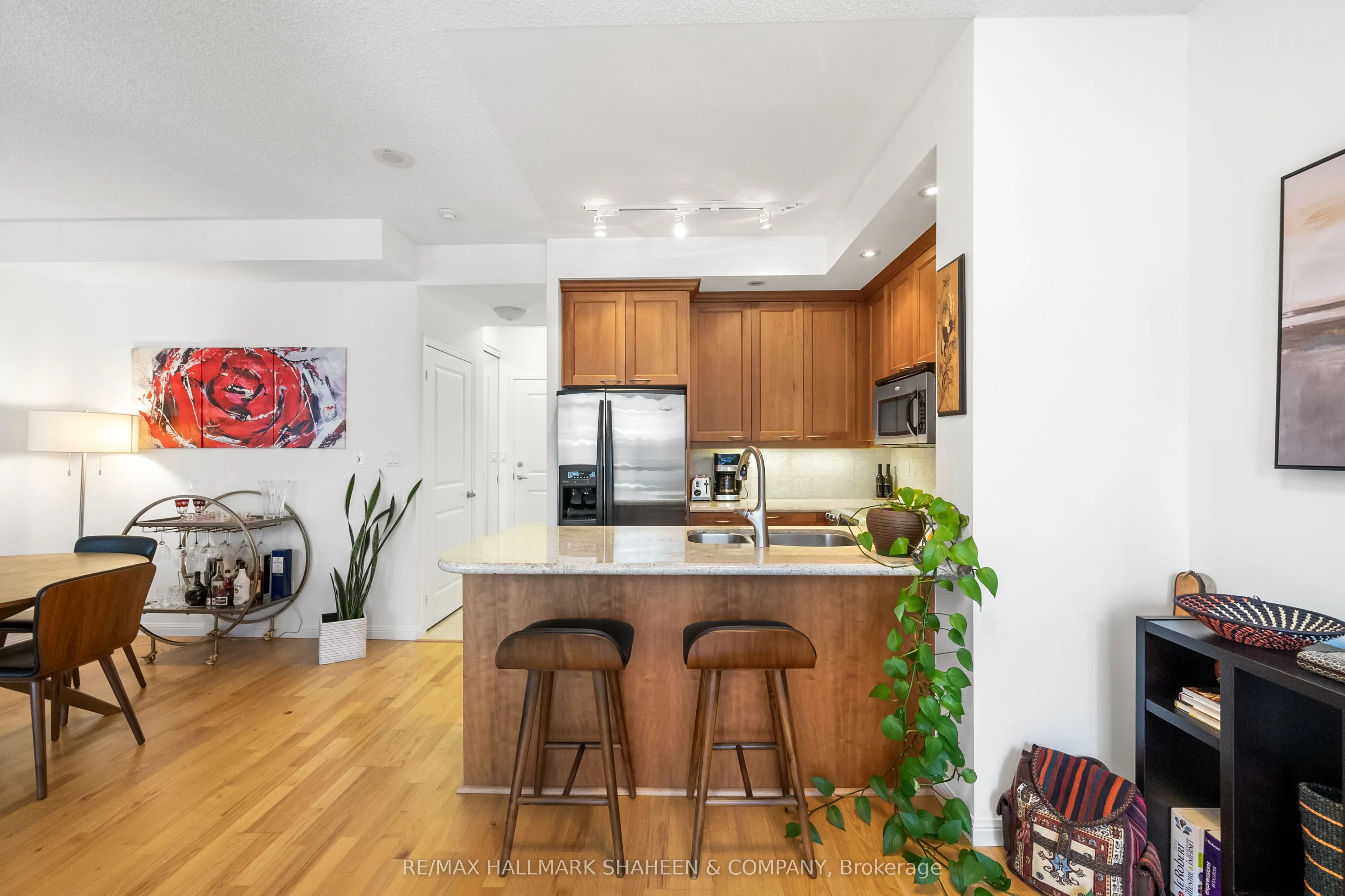 900 Mount Pleasant Road #426