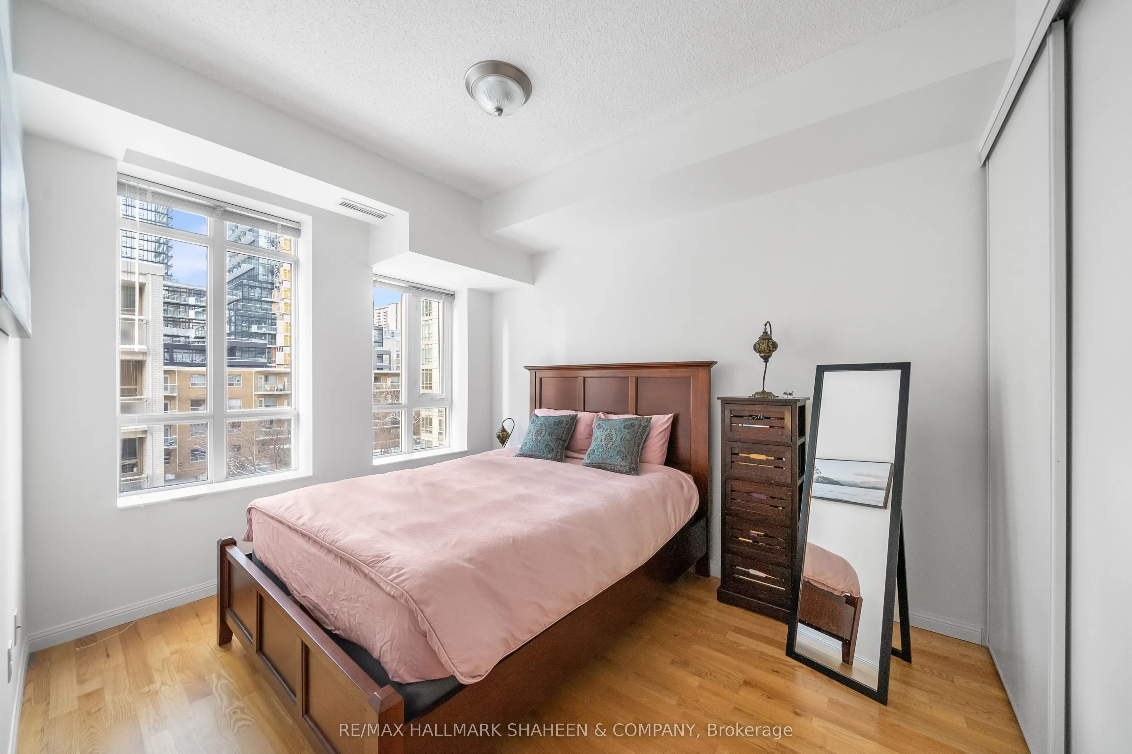 900 Mount Pleasant Road #426
