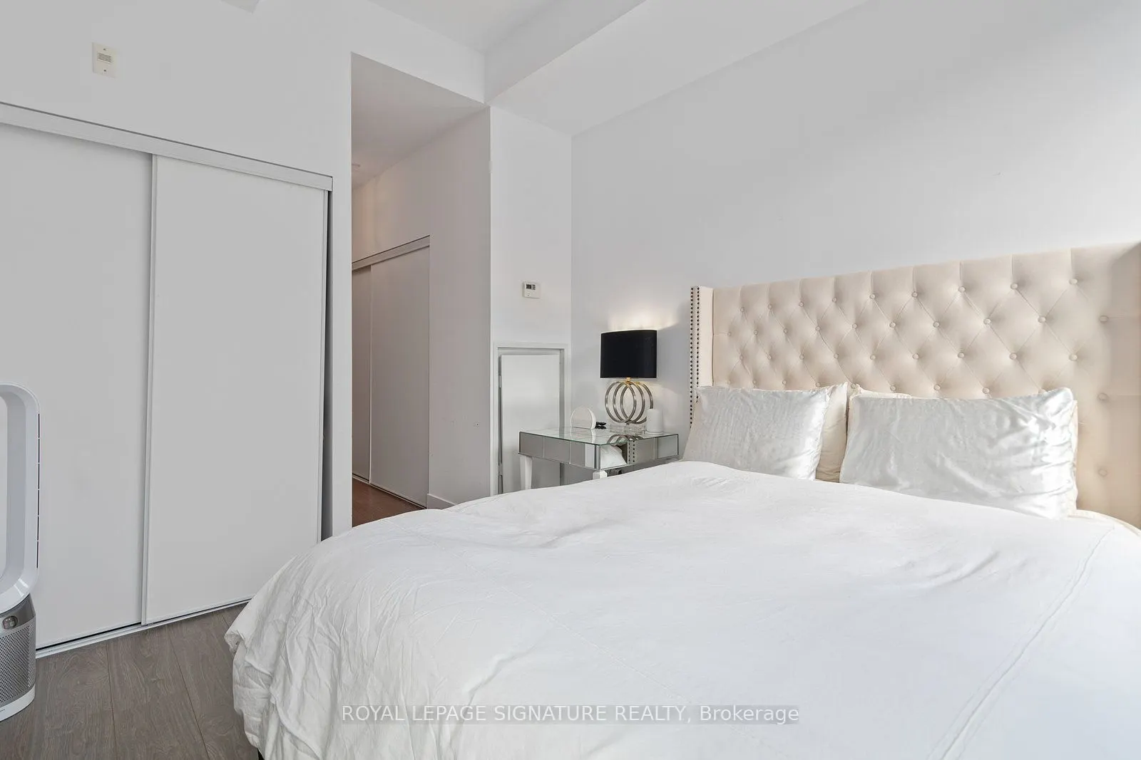 508 Wellington Street, #TH1