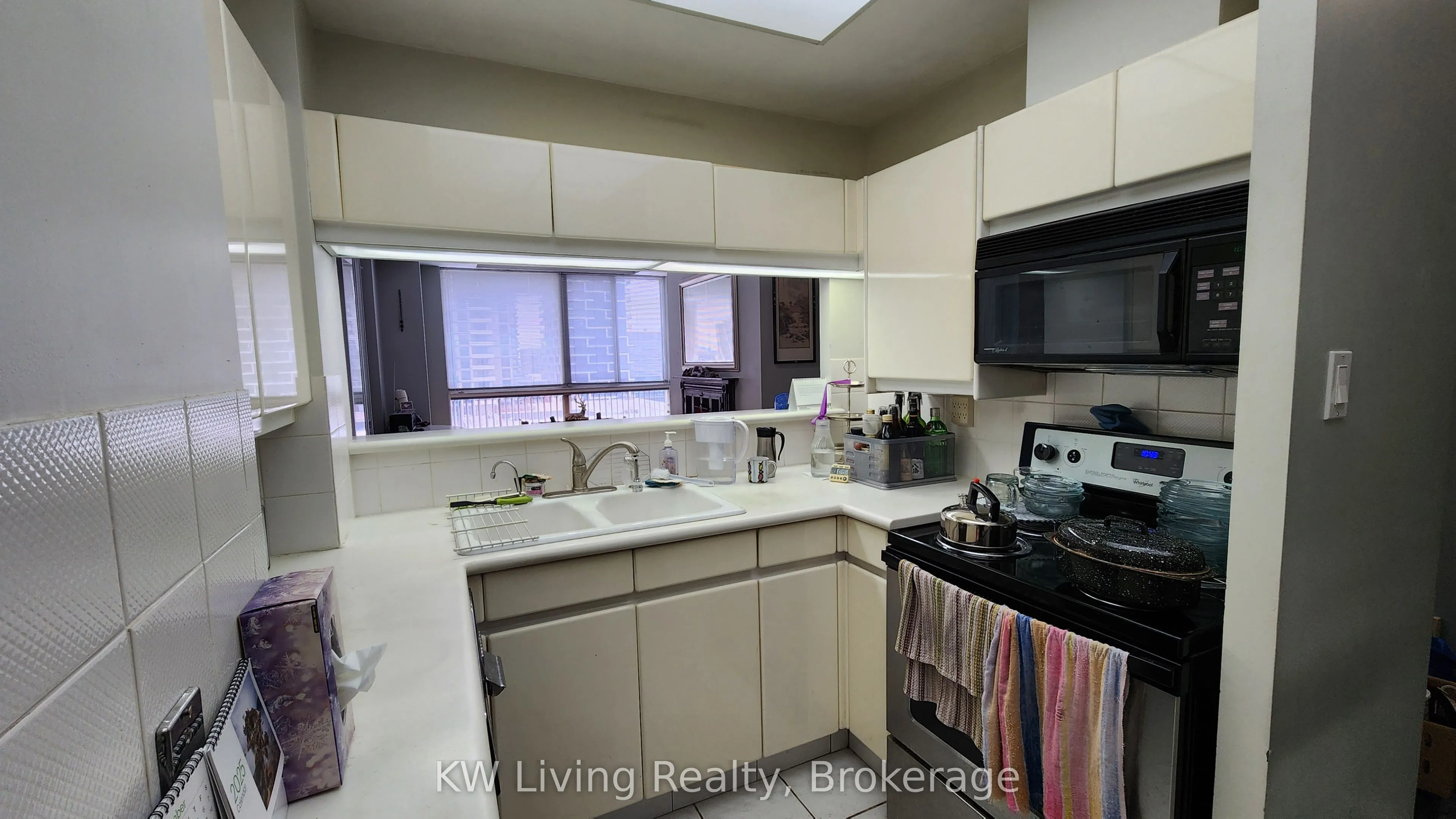 7 Broadway Avenue #PH-F