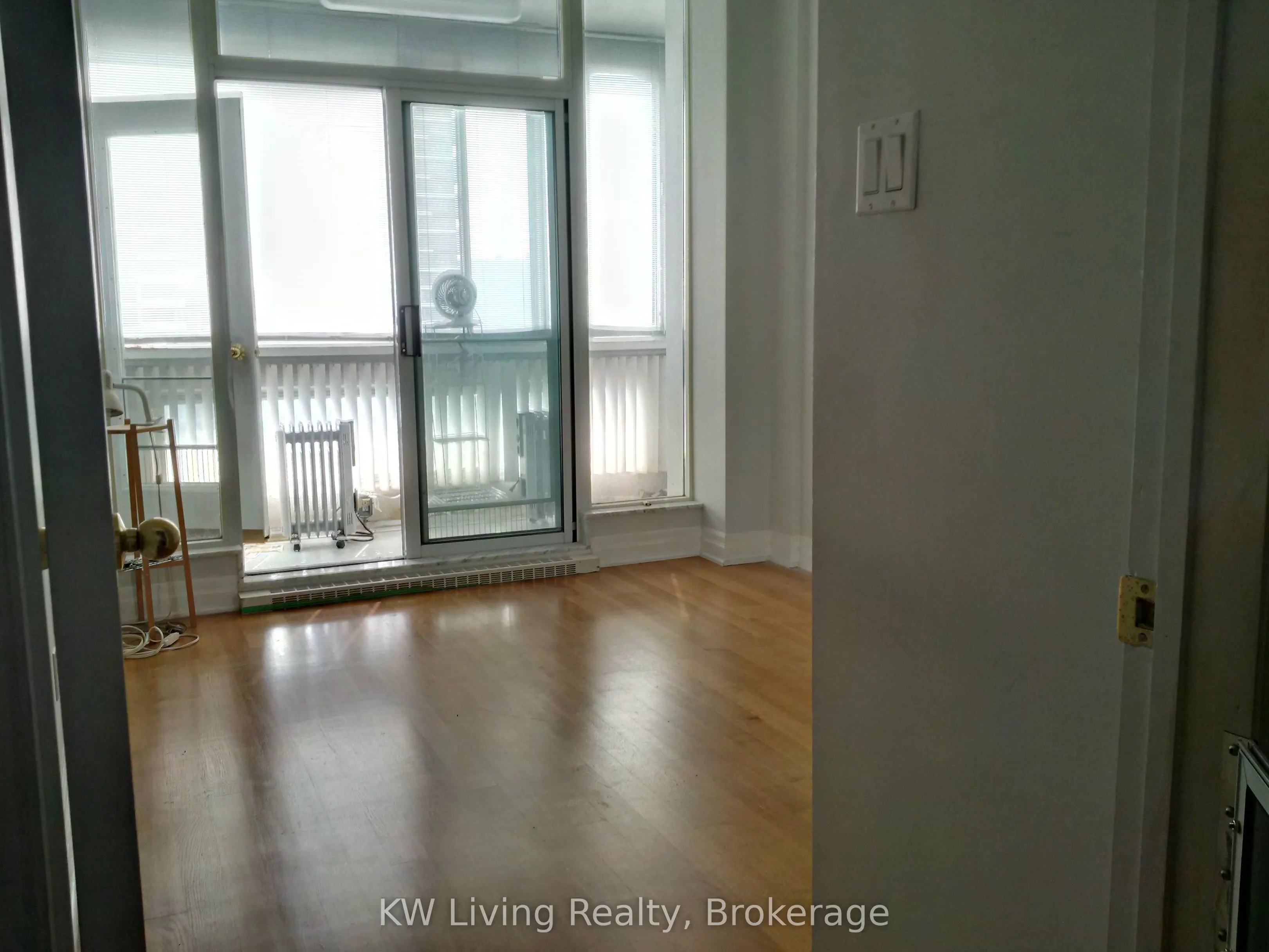 7 Broadway Avenue #PH-F