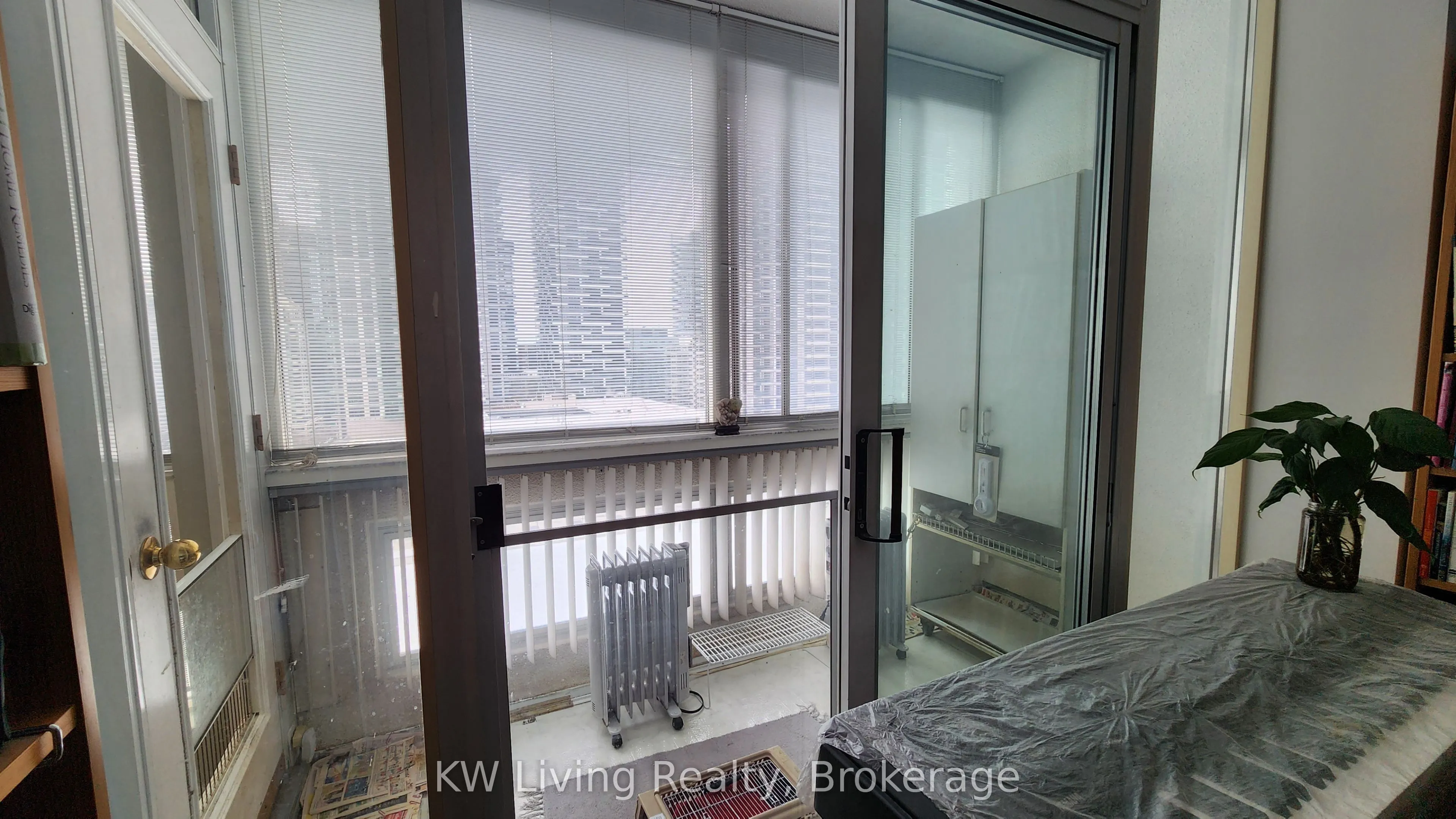 7 Broadway Avenue #PH-F