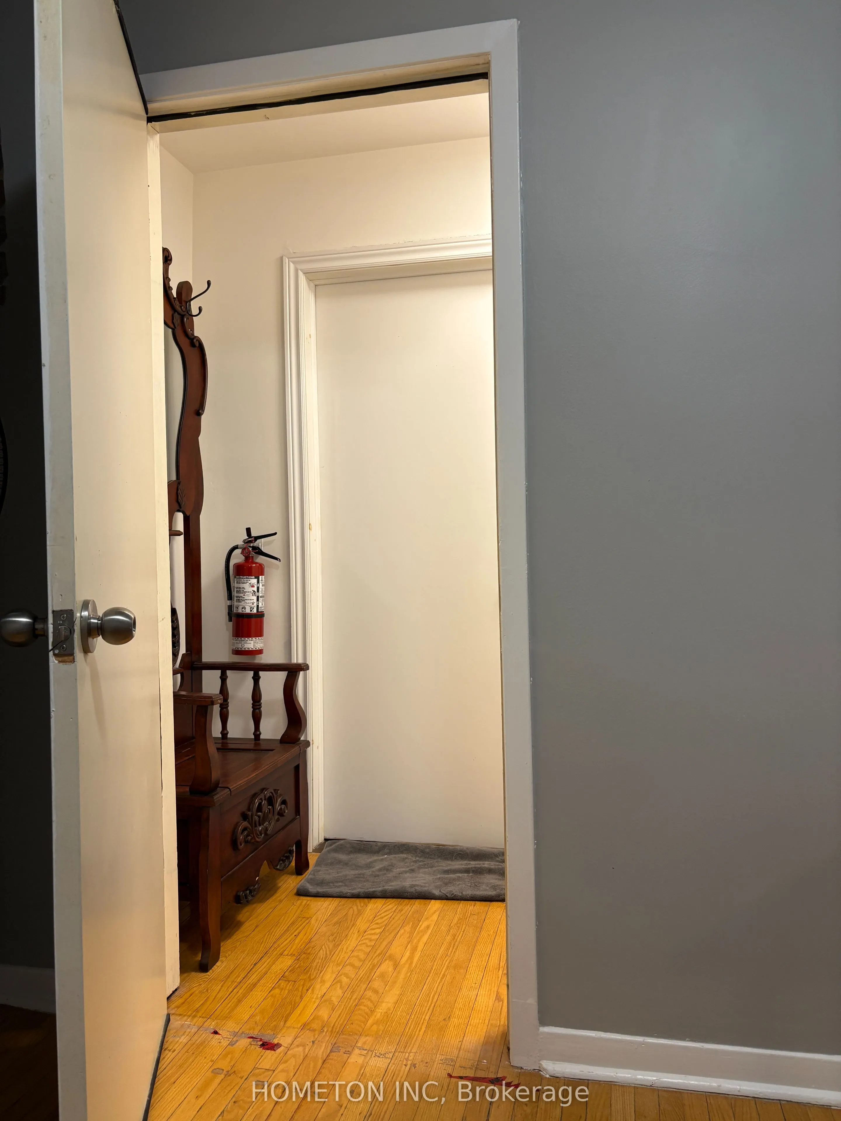 319A Oakwood Avenue, #upper rear
