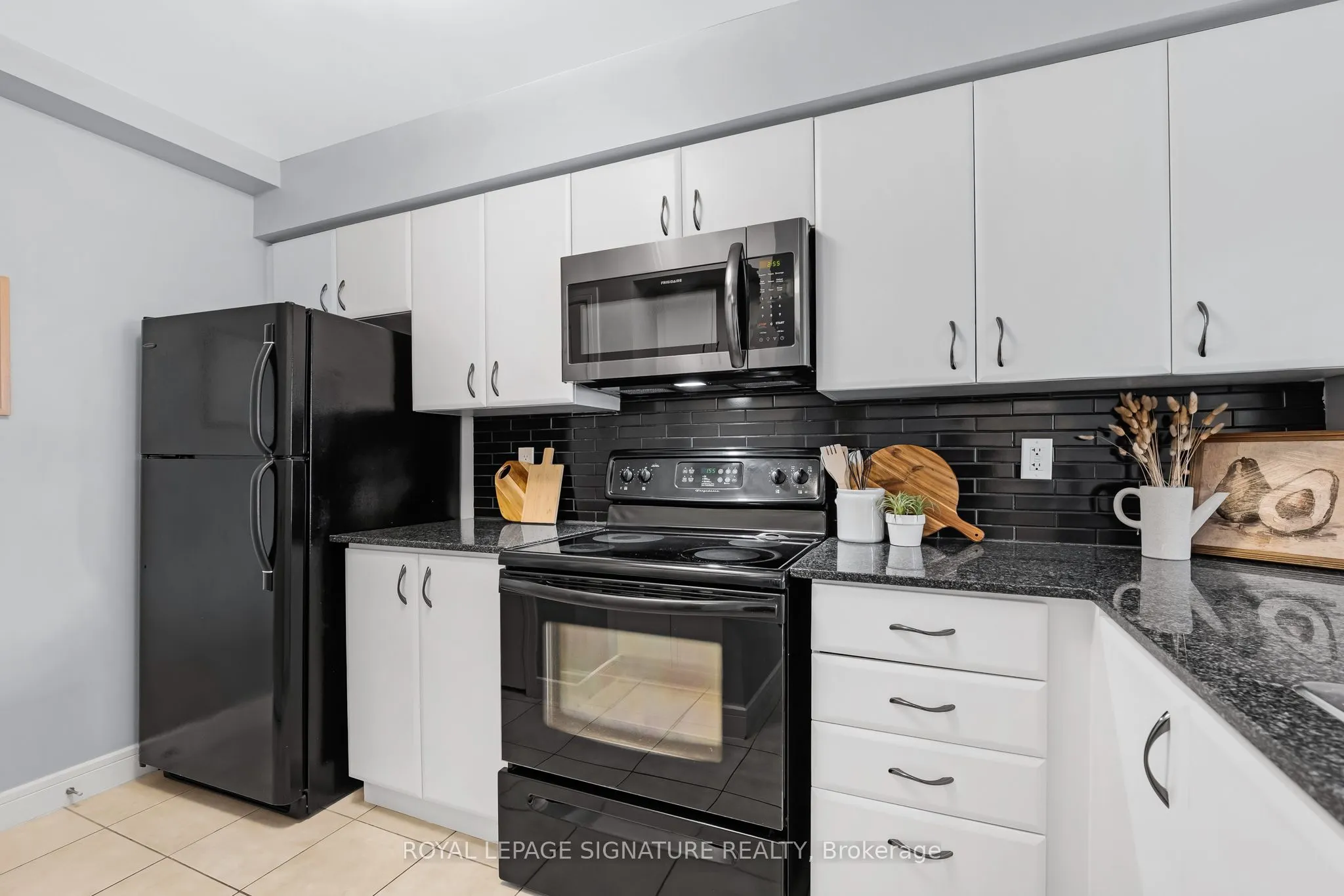 31 Bales Avenue, #501