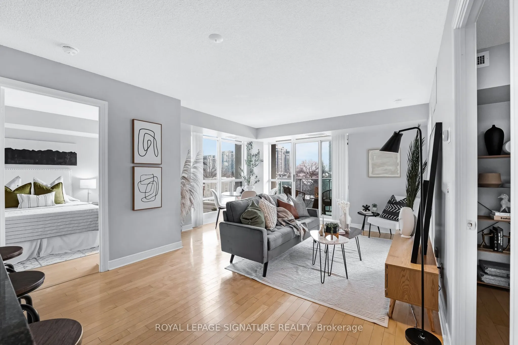 31 Bales Avenue, #501