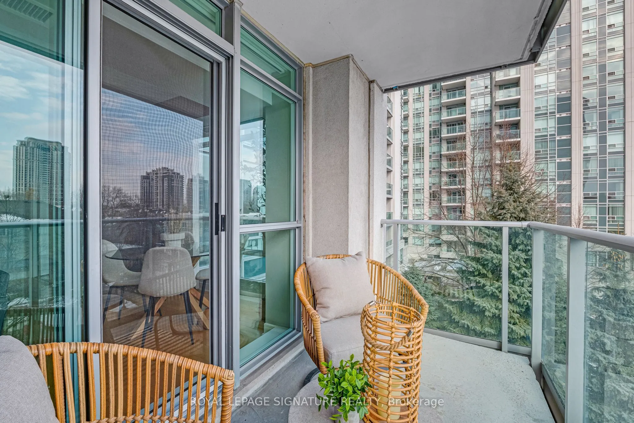 31 Bales Avenue, #501