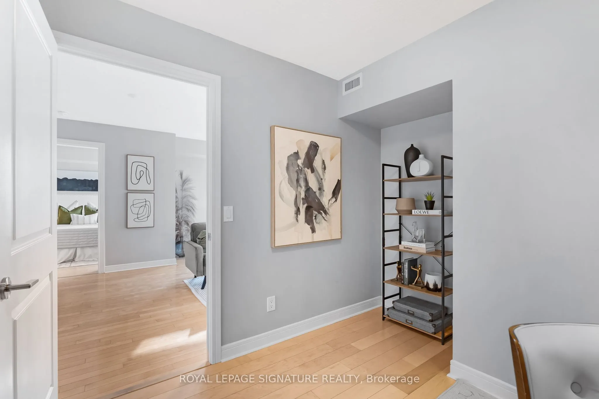 31 Bales Avenue, #501
