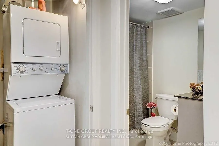 23 Eldora Avenue, #102