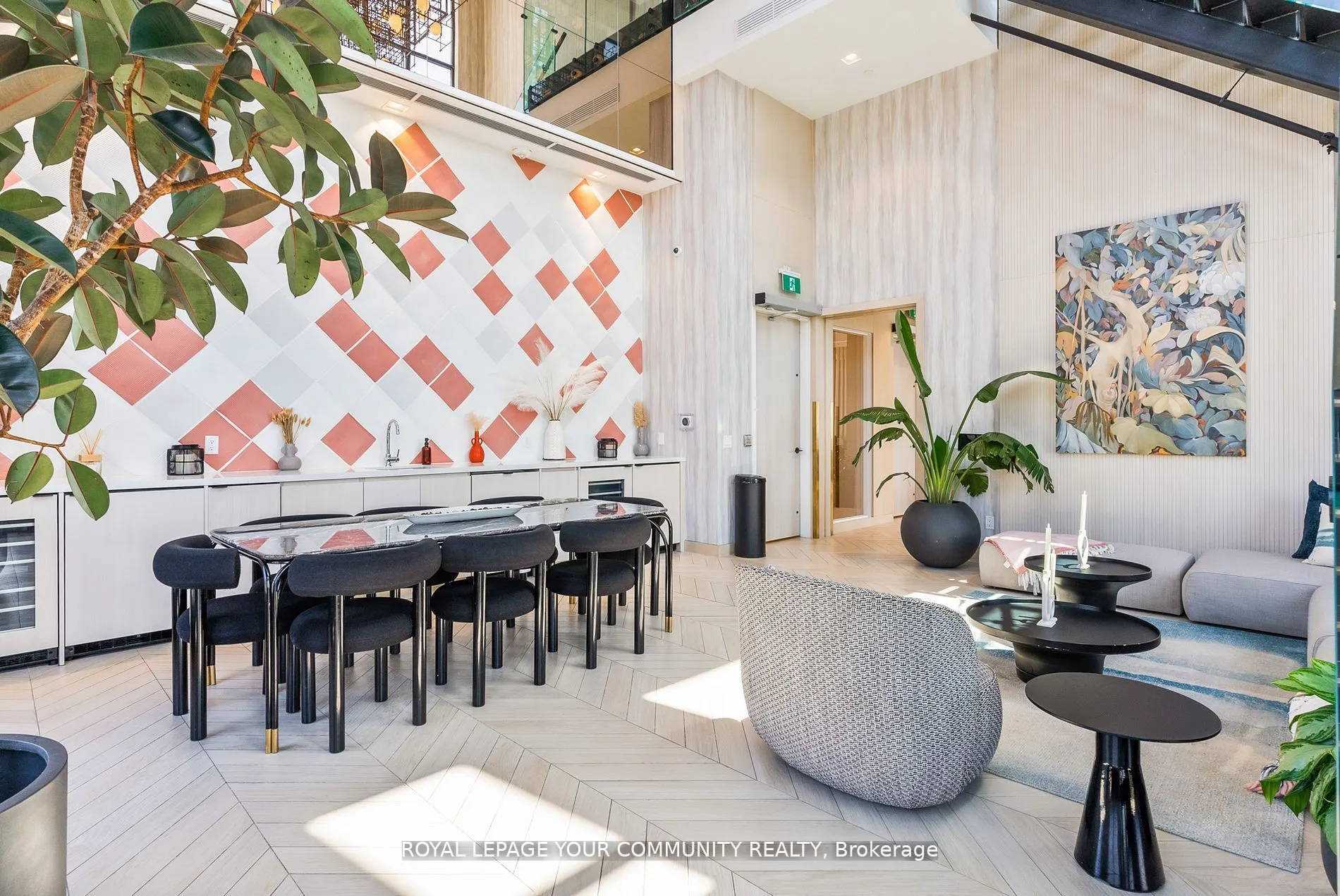 200 Redpath Avenue, #1804