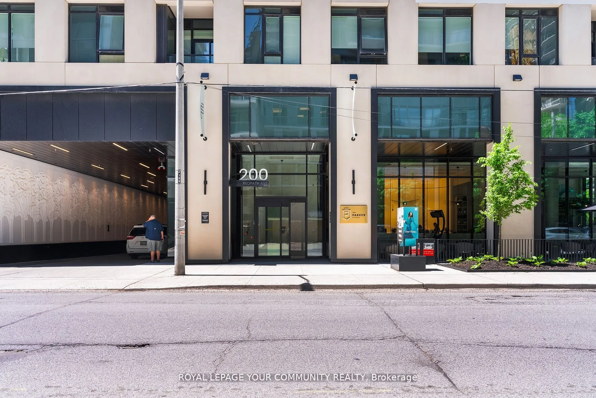 200 Redpath Avenue, #1804