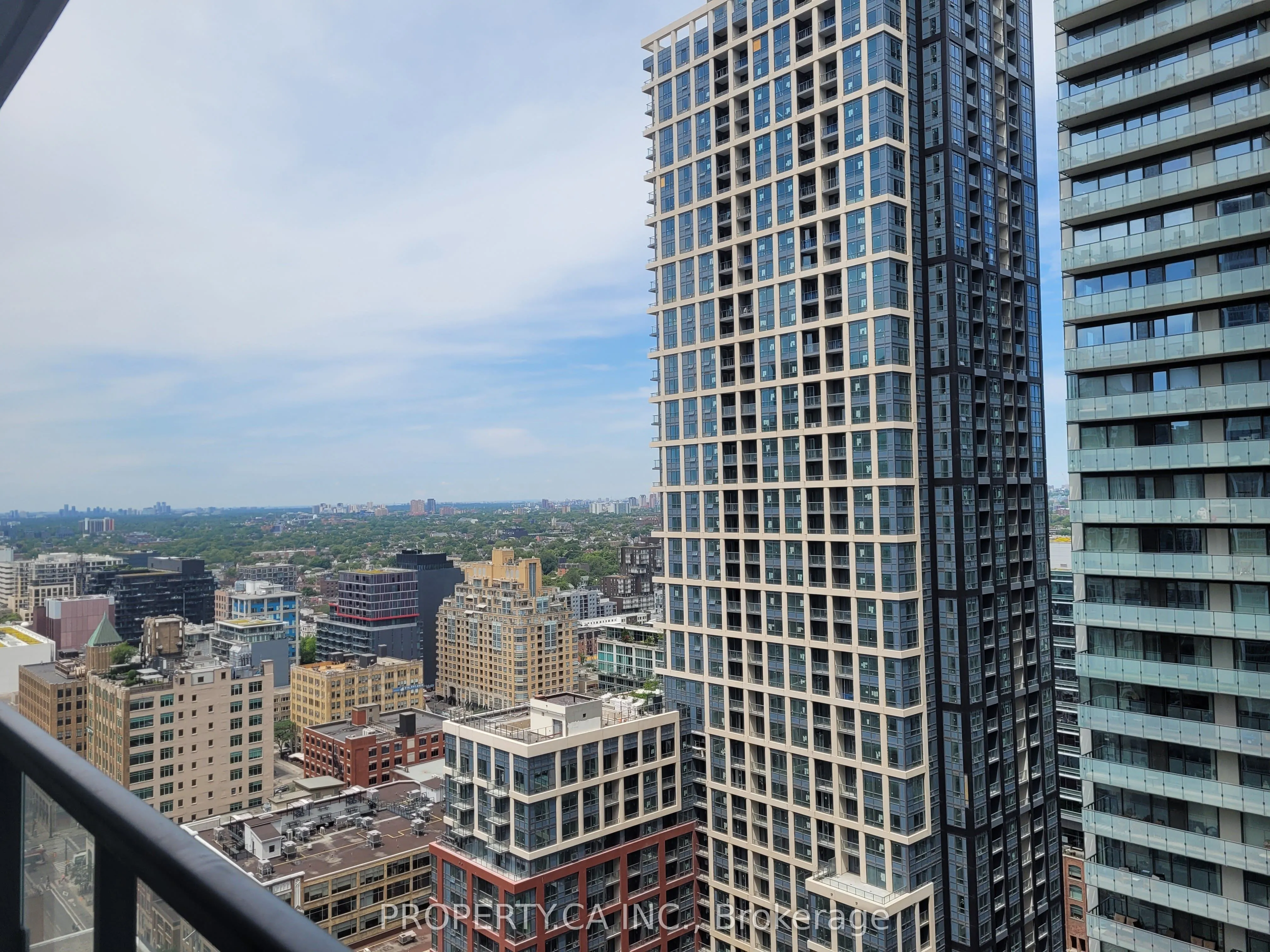 87 Peter Street #2809