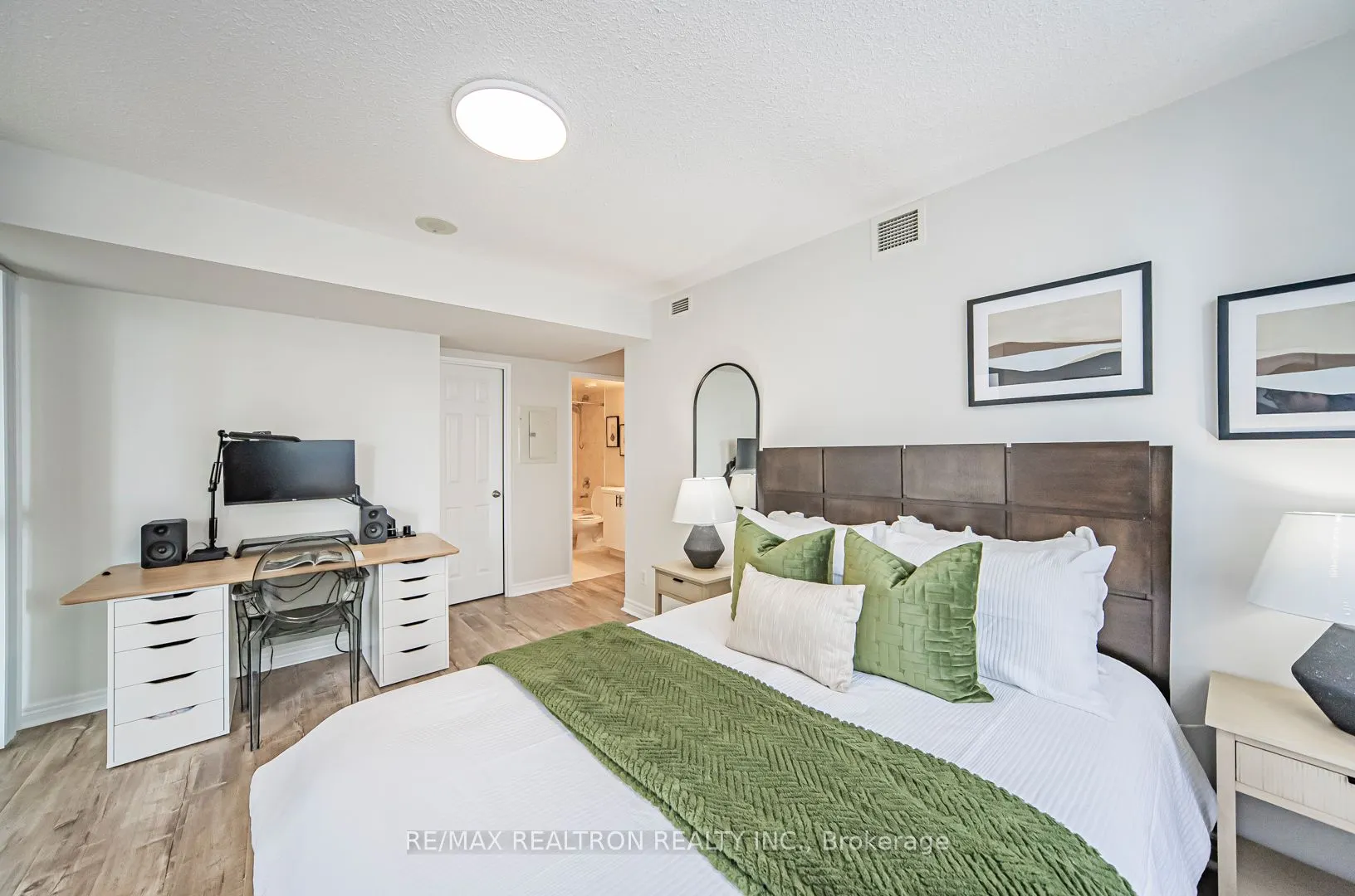18 Parkview Avenue, #503
