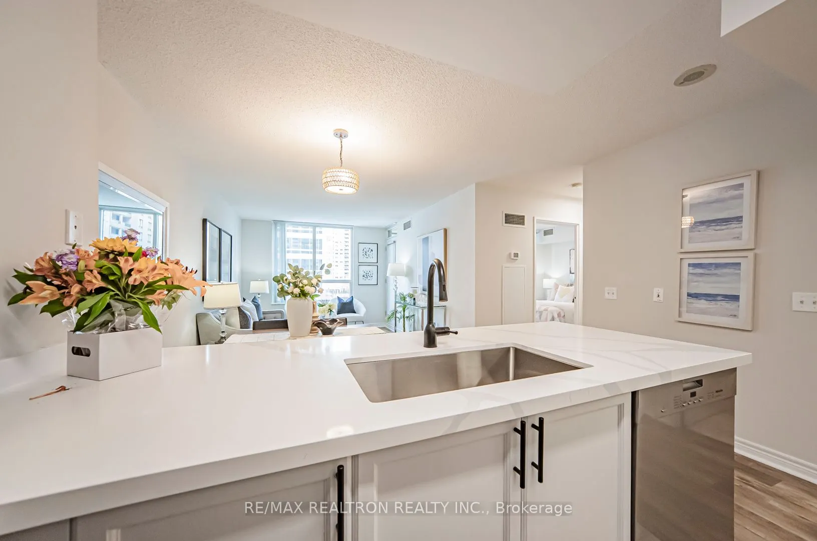 18 Parkview Avenue, #503