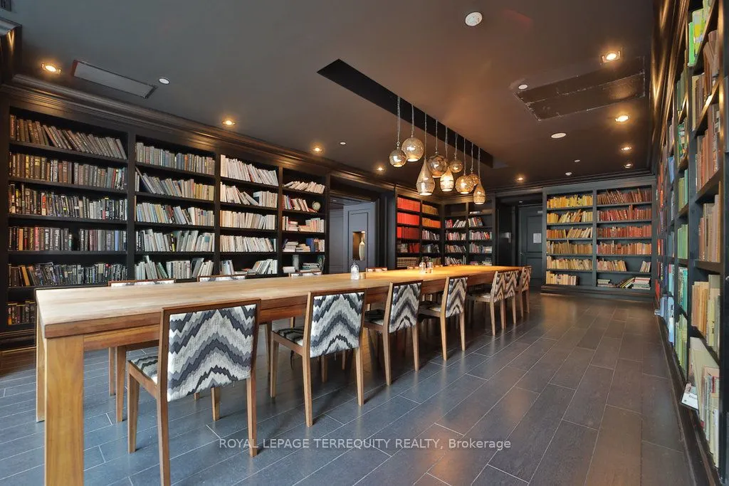 1 Scott Street, #2102