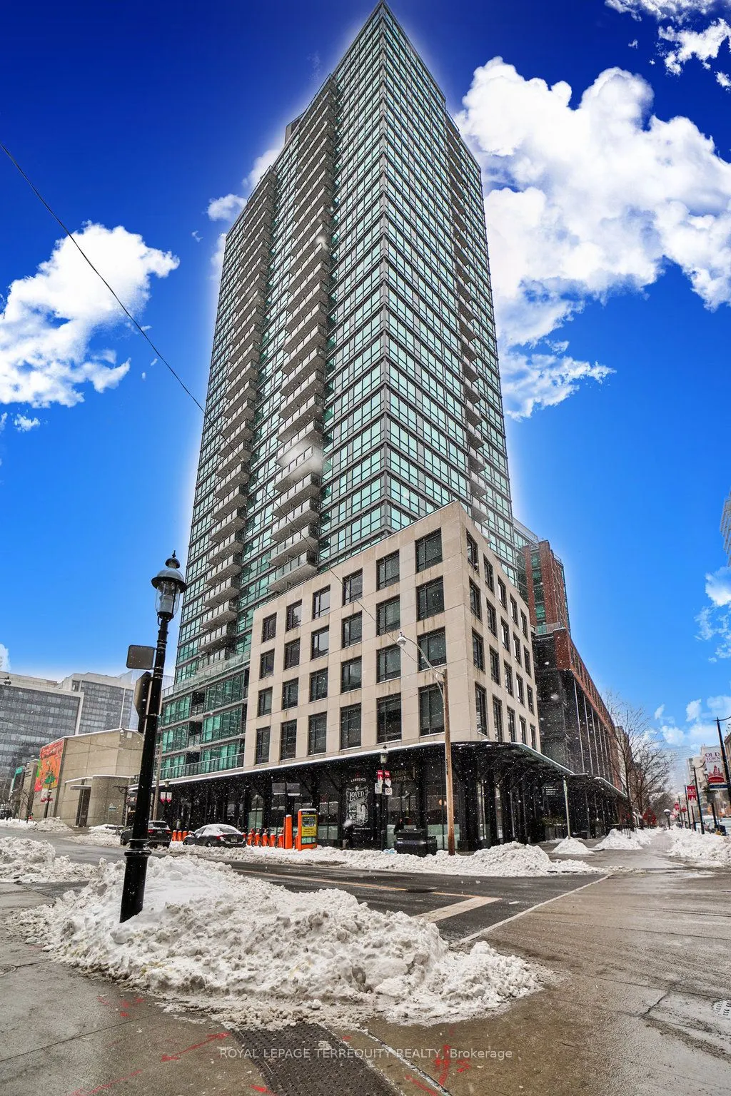 1 Scott Street, #2102