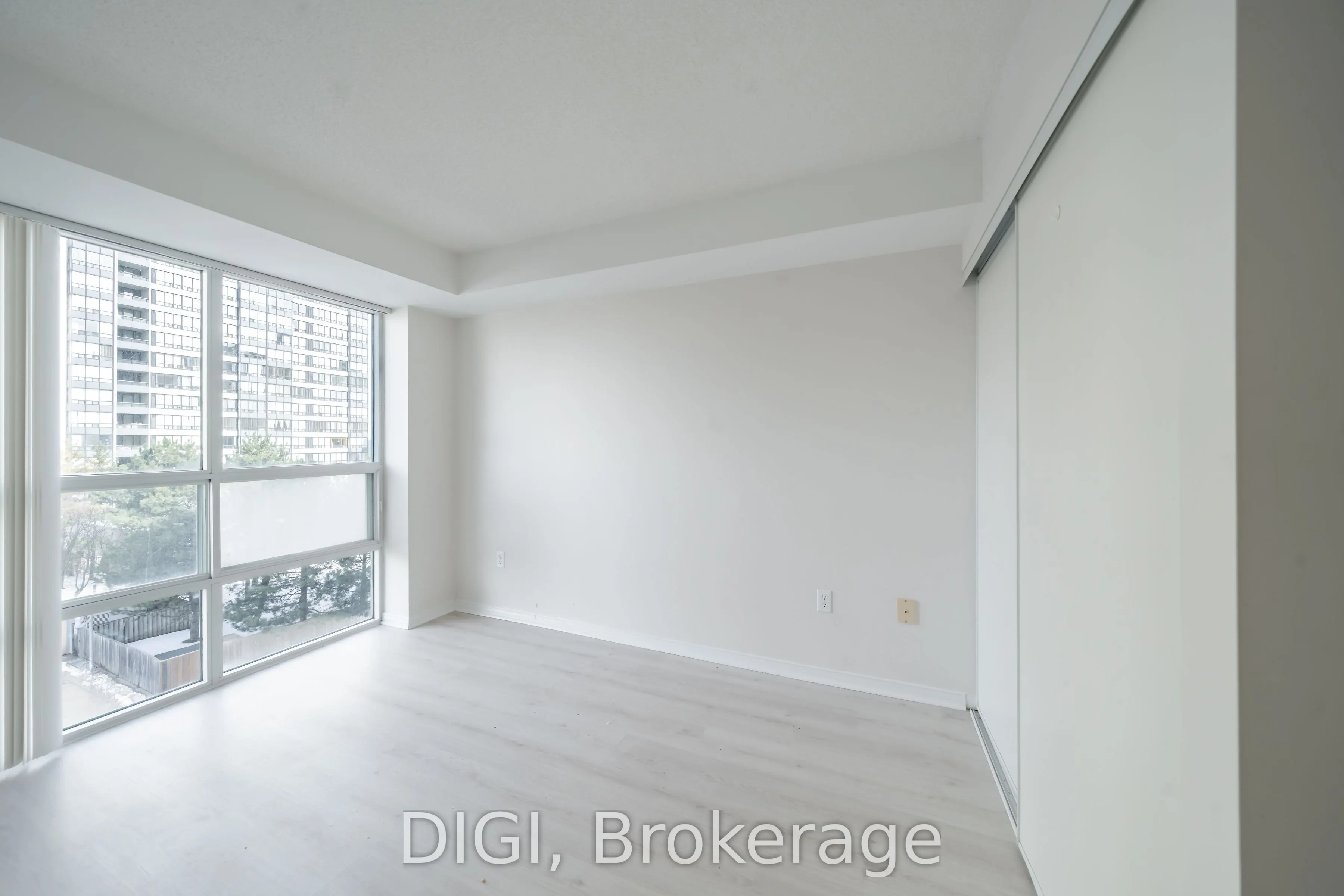 1 Pemberton Avenue, #502