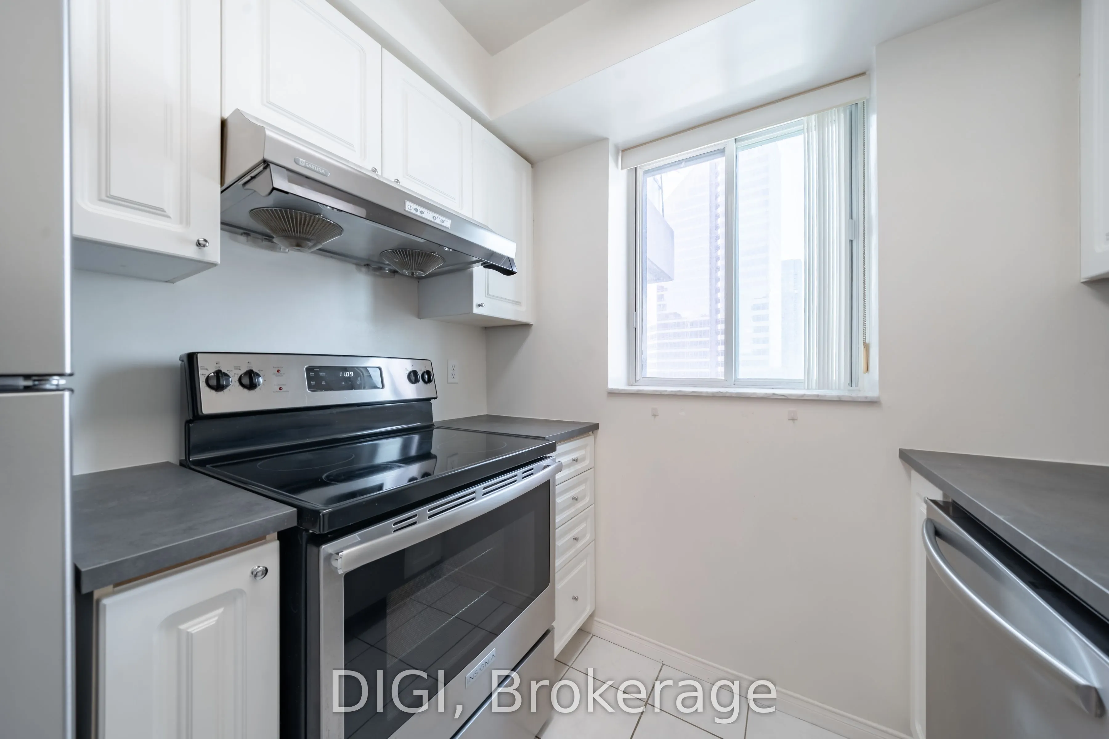 1 Pemberton Avenue, #502