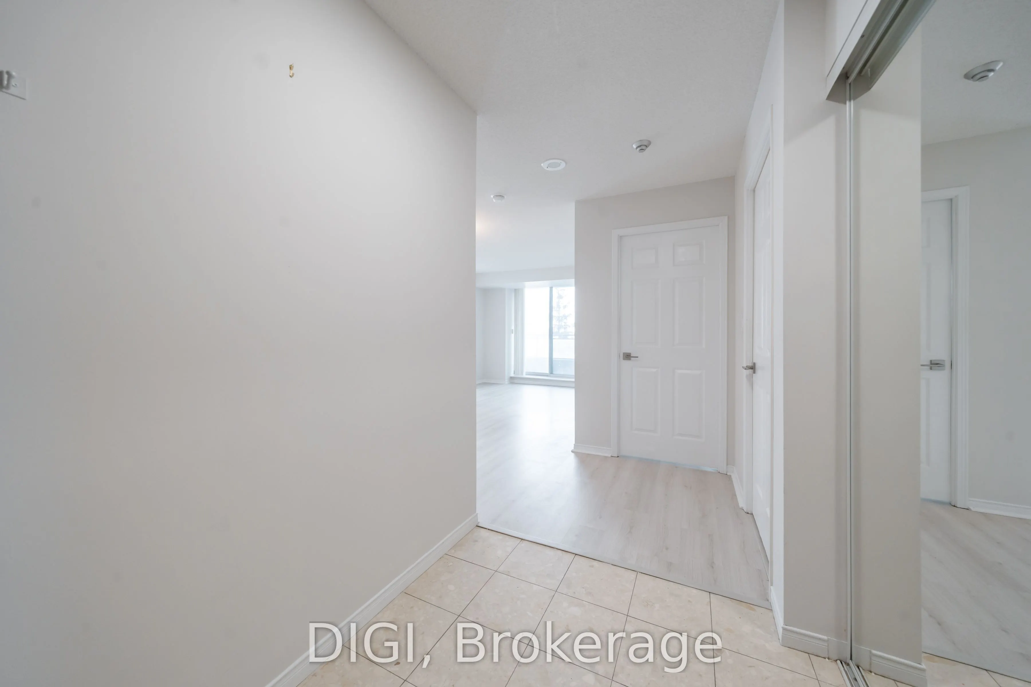 1 Pemberton Avenue, #502