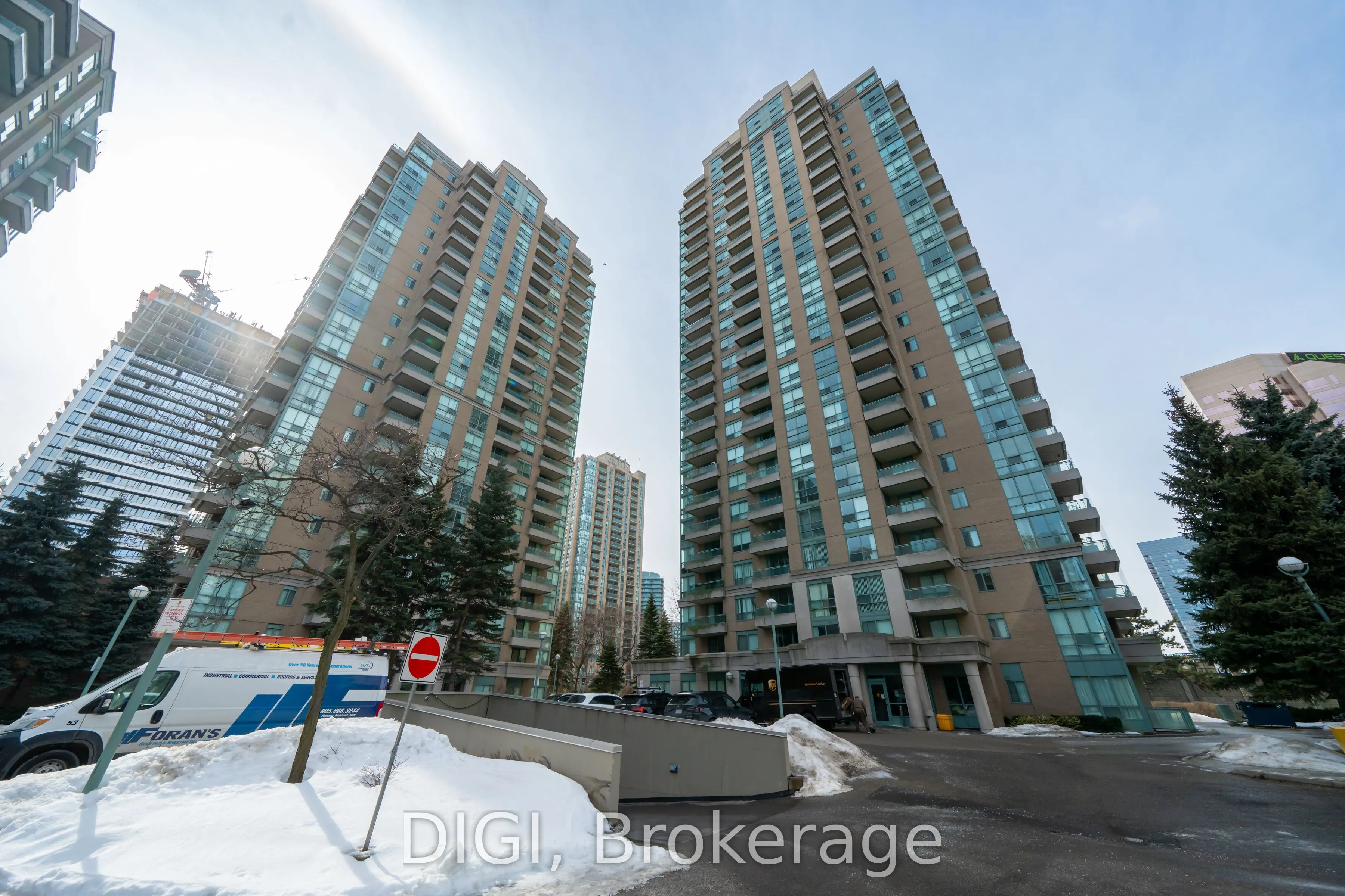 1 Pemberton Avenue, #502