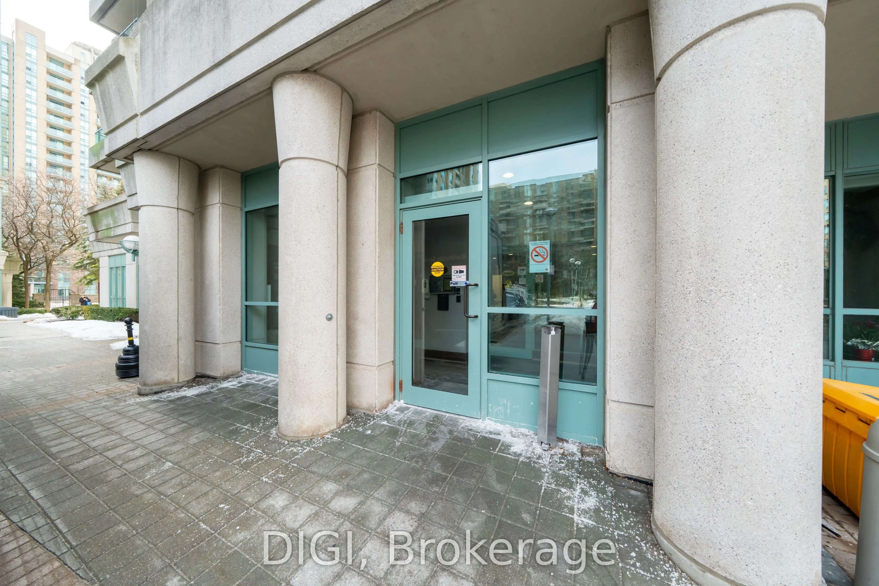 1 Pemberton Avenue, #502