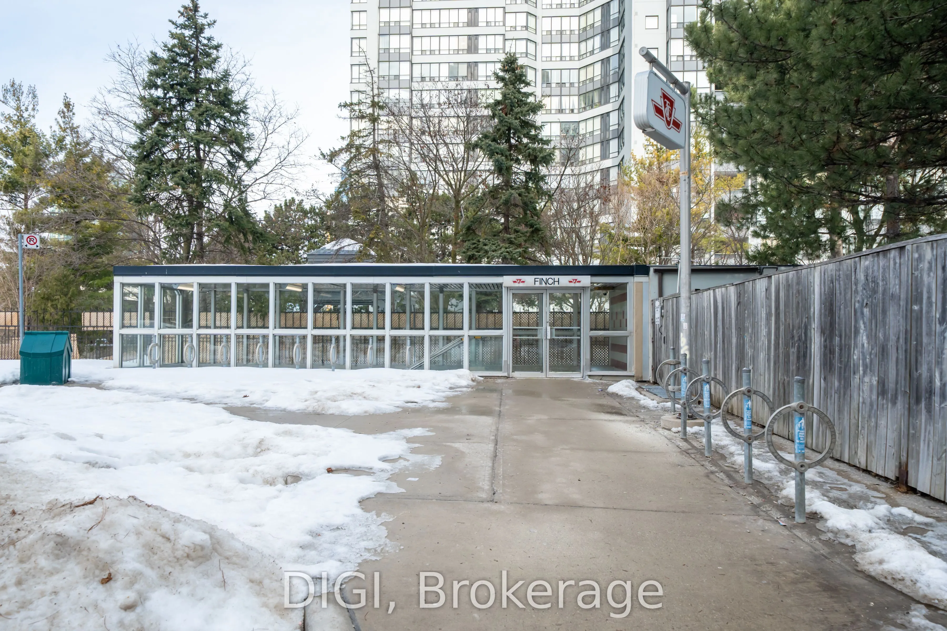 1 Pemberton Avenue, #502