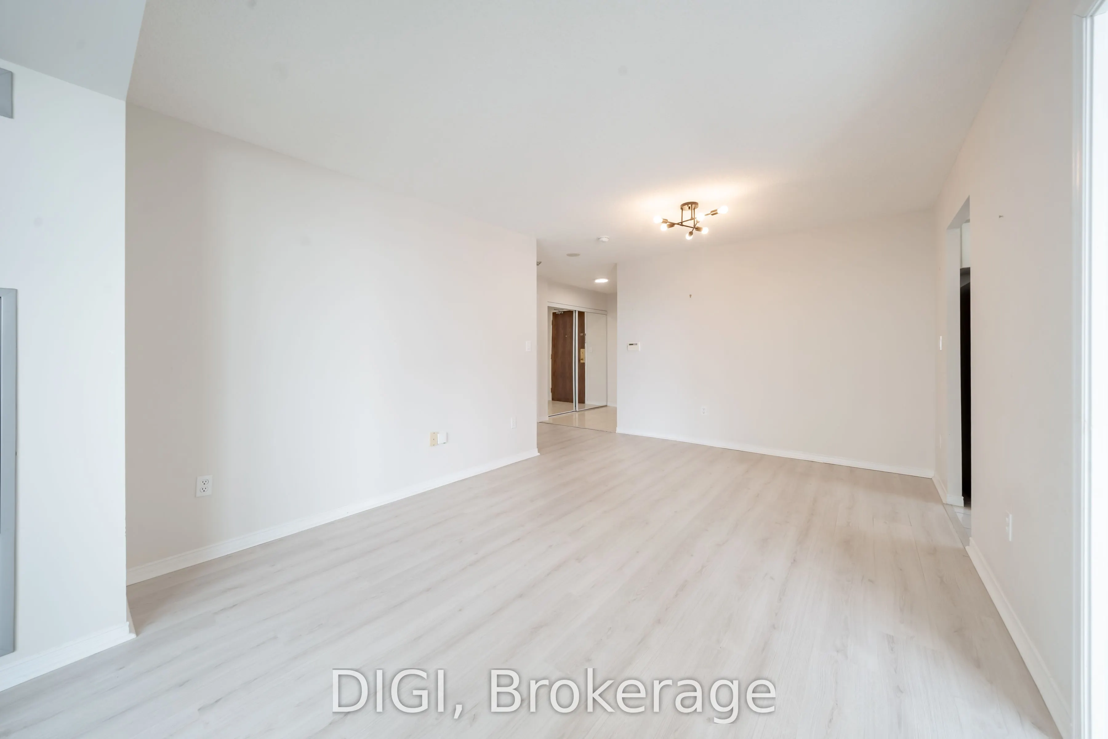 1 Pemberton Avenue, #502