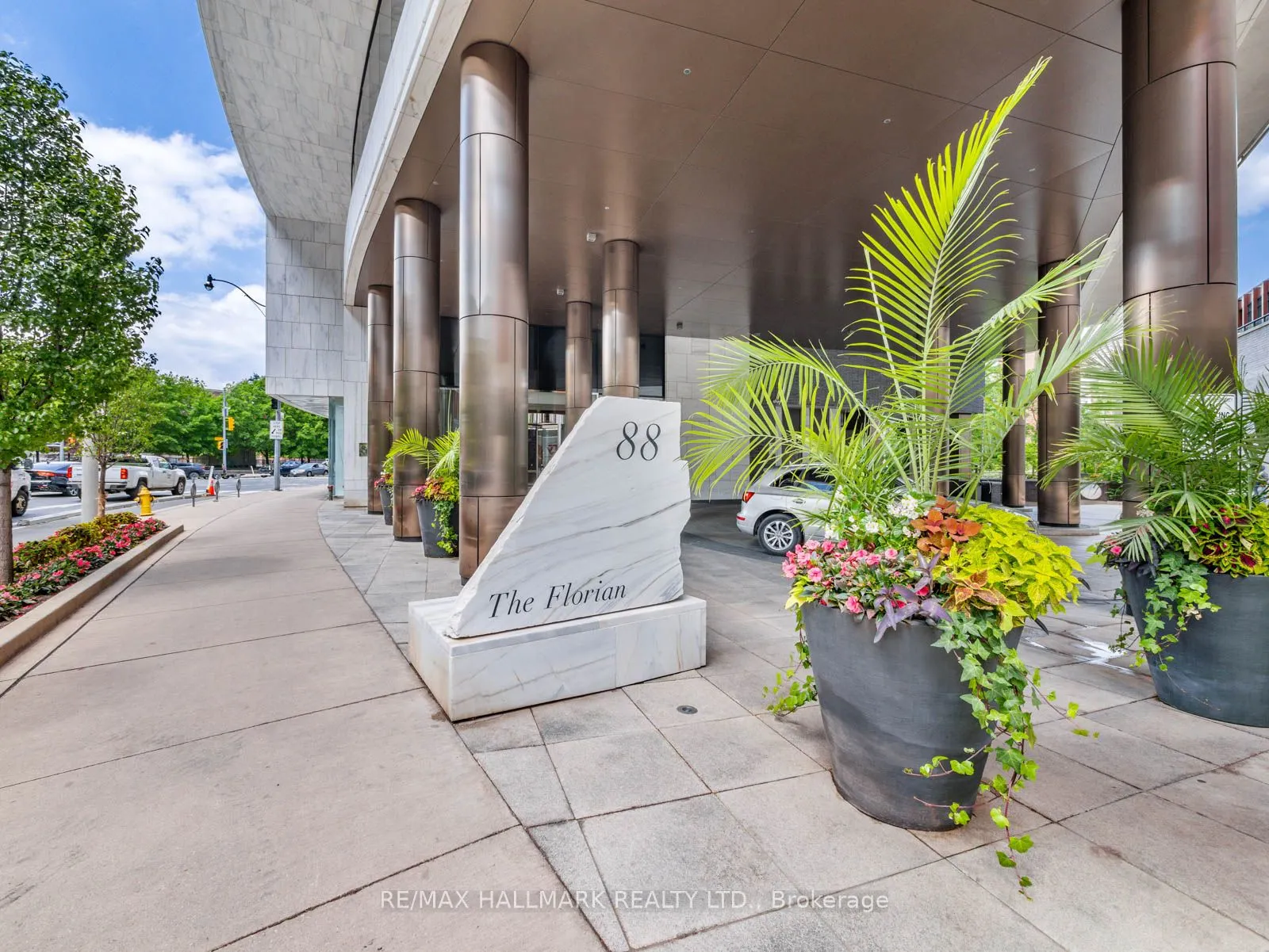 88 Davenport Road, #308
