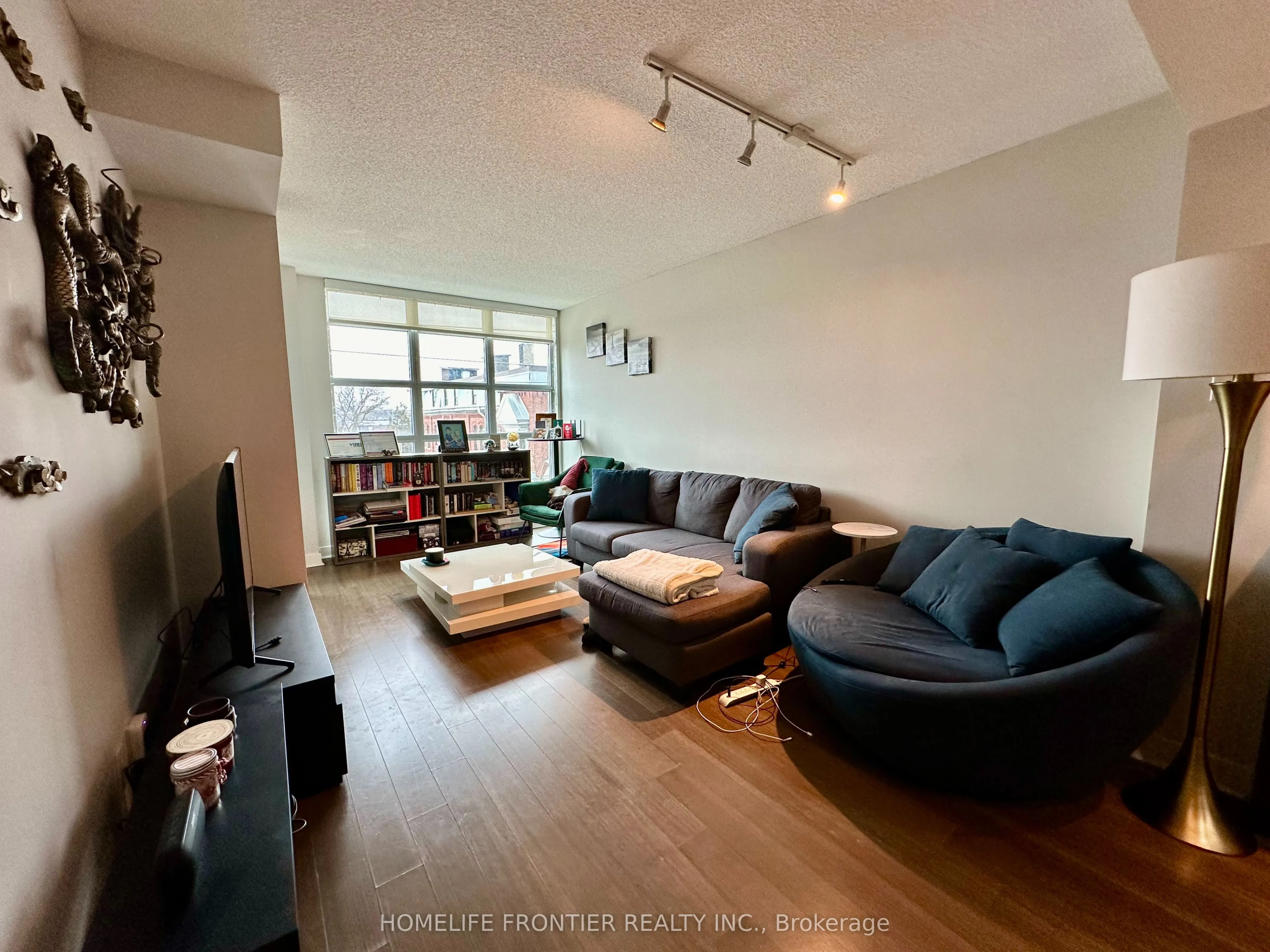 1169 Queen Street W, #410