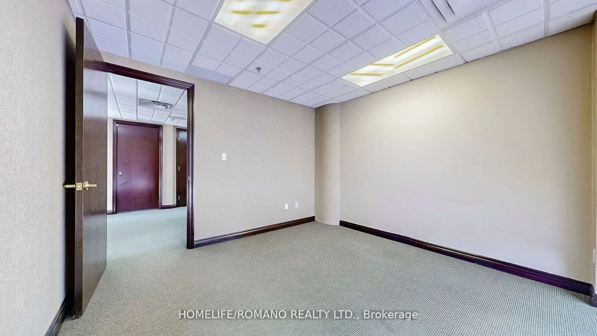 800 Sheppard Avenue, #C1 &  C3