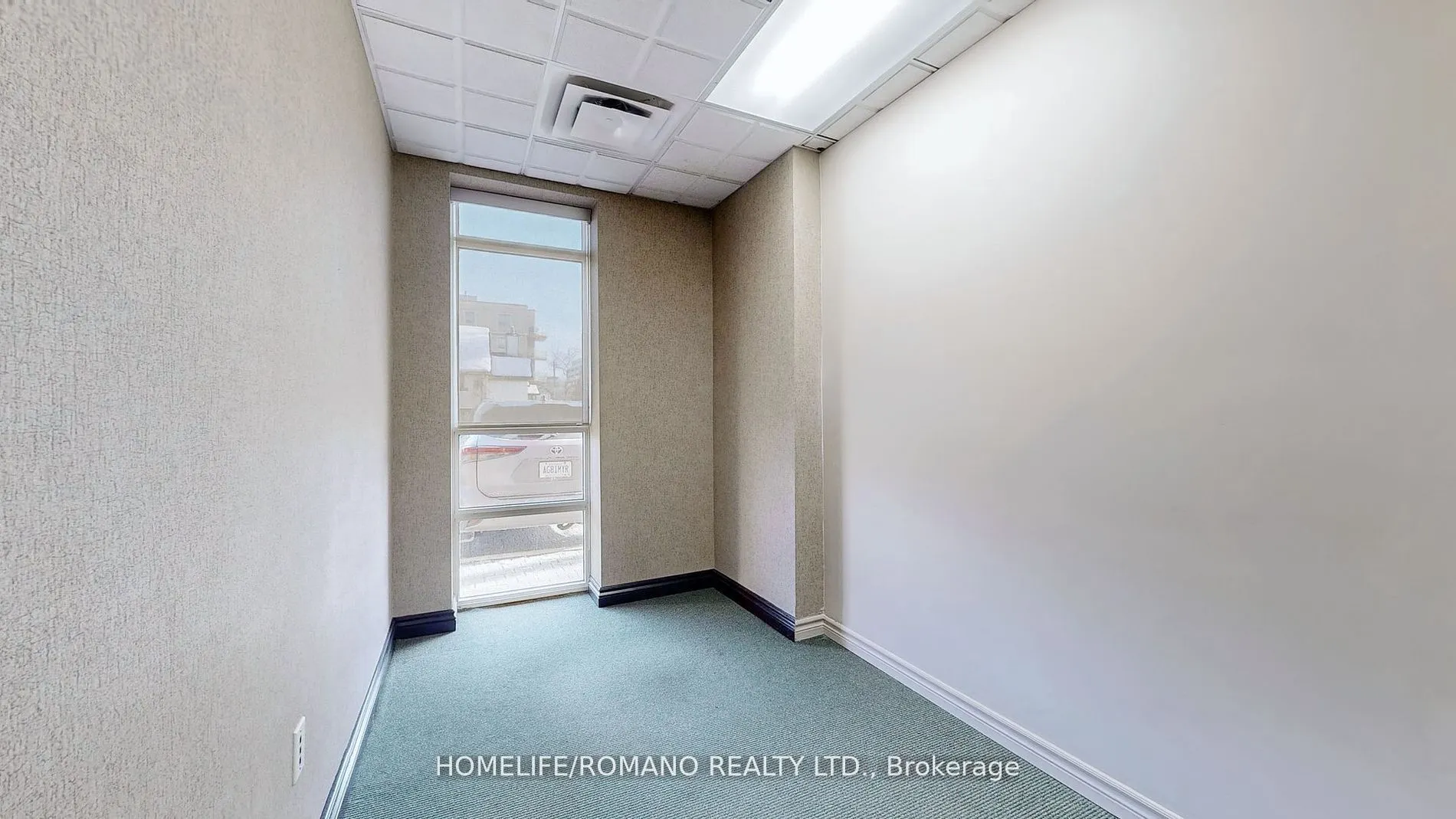 800 Sheppard Avenue, #C1 &  C3