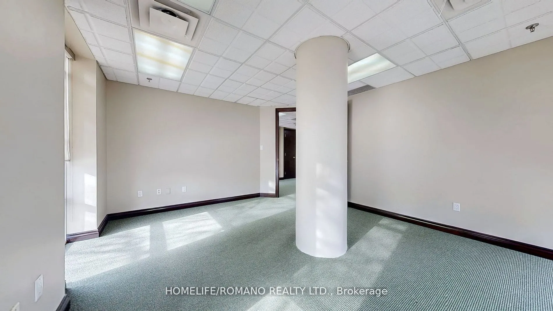 800 Sheppard Avenue, #C1 &  C3