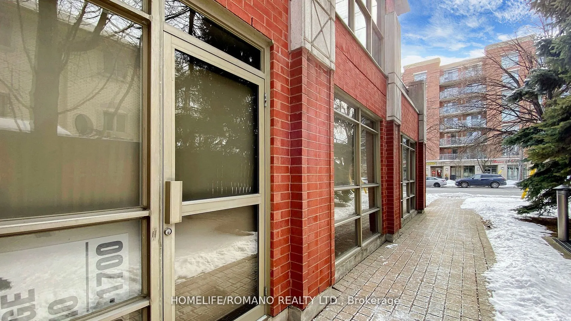 800 Sheppard Avenue, #C1 &  C3