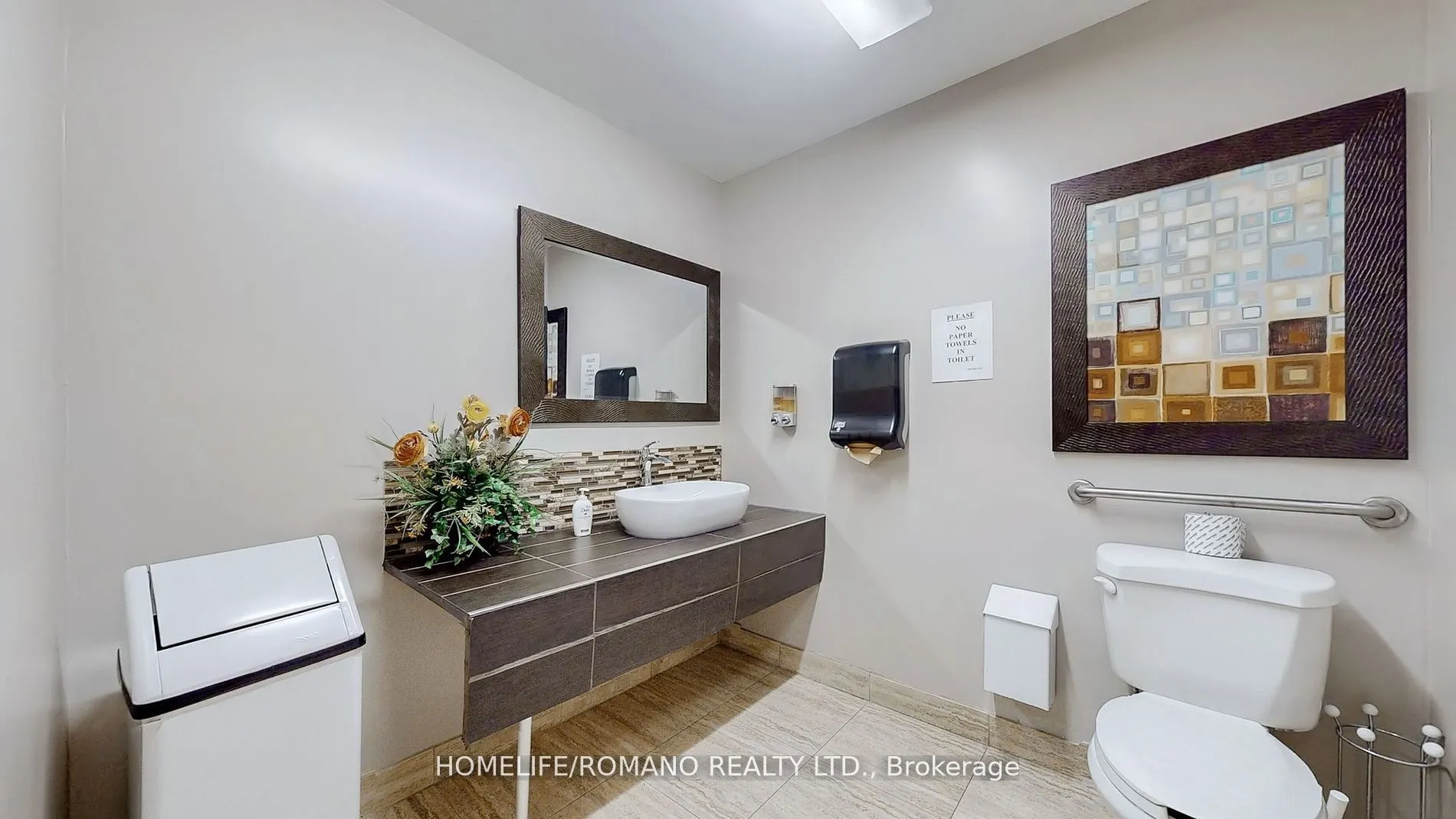800 Sheppard Avenue, #C1 &  C3