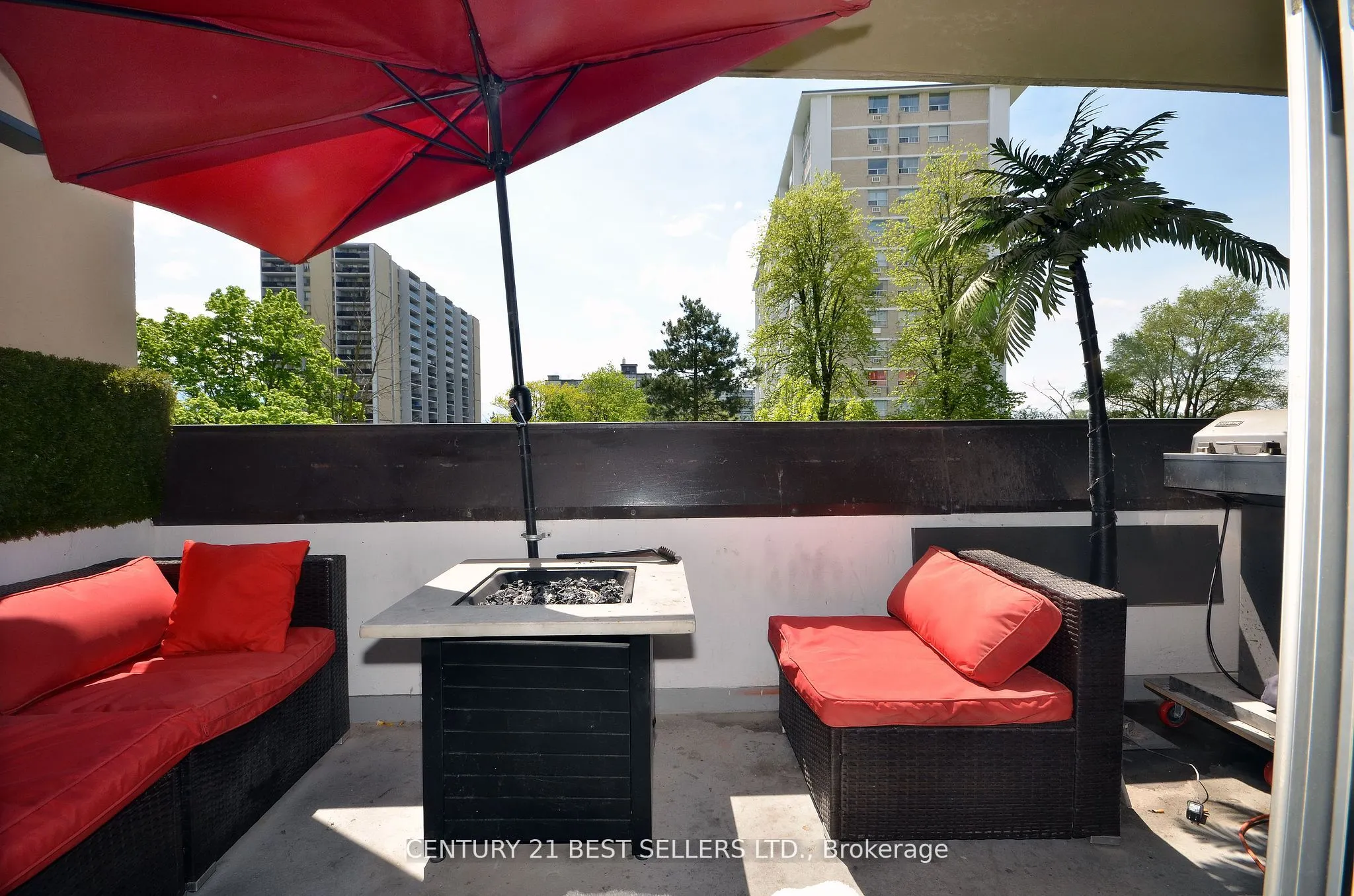100 Canyon Avenue #302
