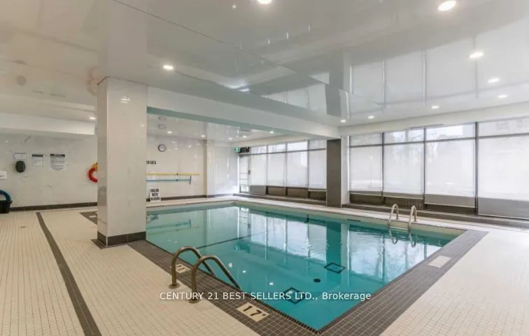 100 Canyon Avenue #302