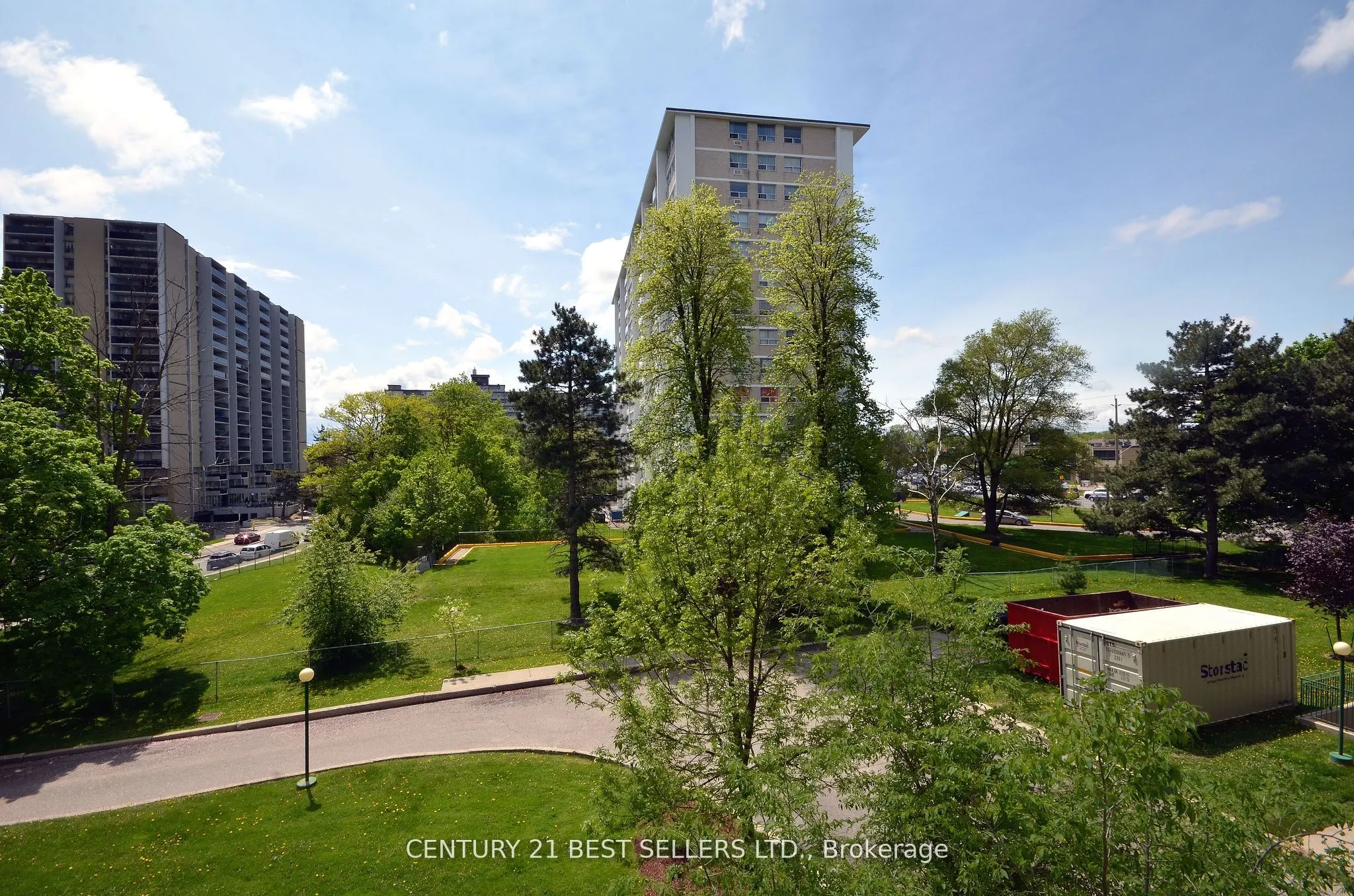 100 Canyon Avenue #302