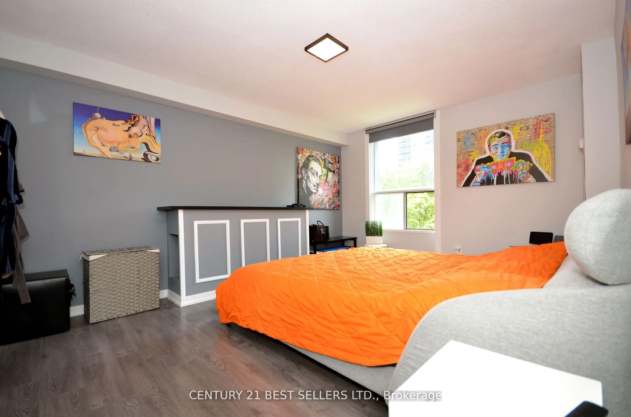 100 Canyon Avenue #302