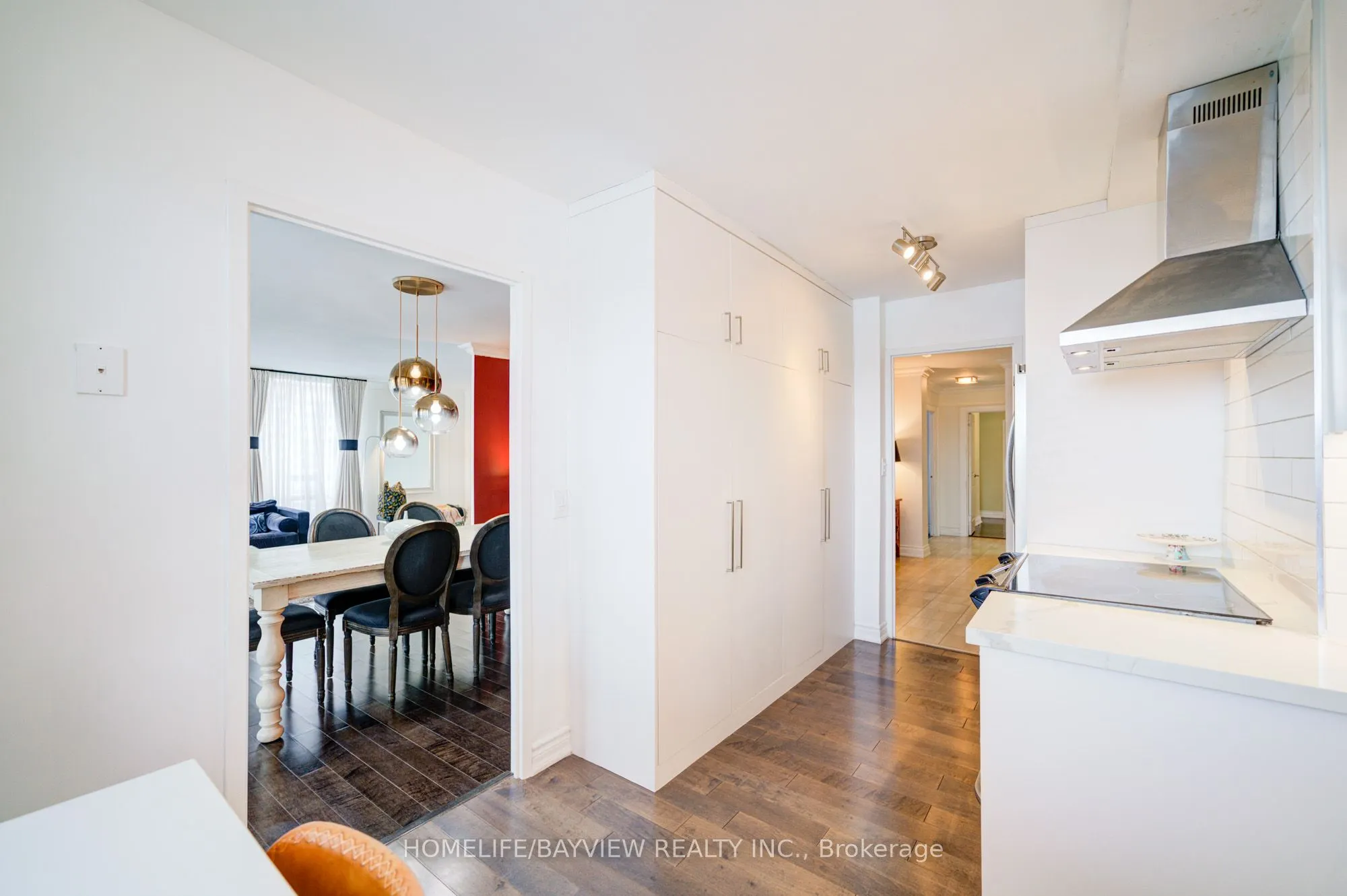 115 Antibes Drive, #806