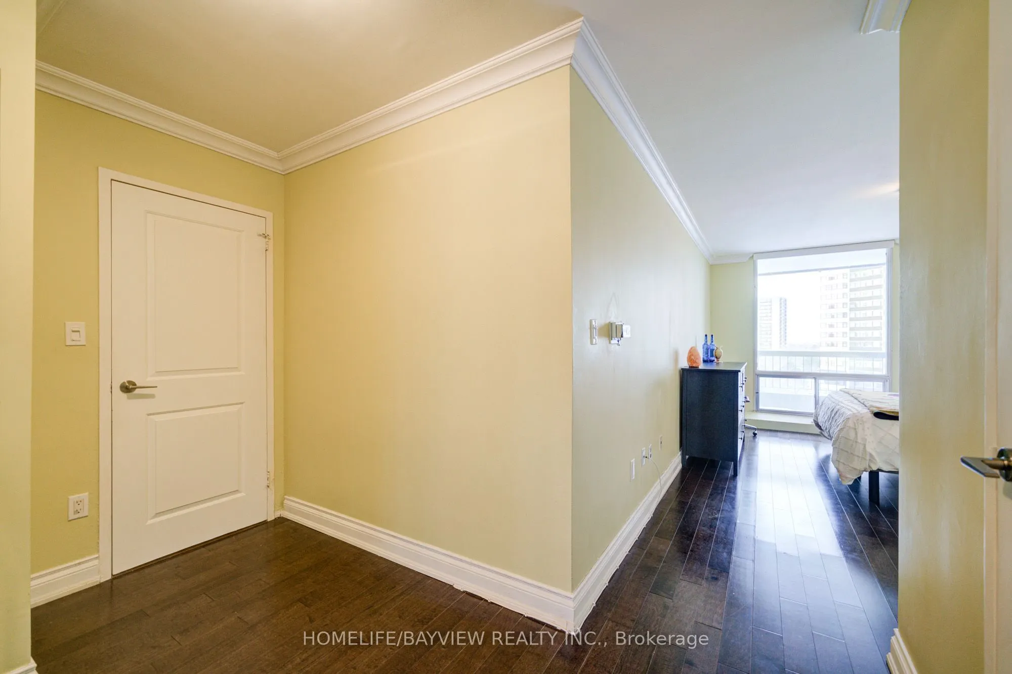 115 Antibes Drive, #806