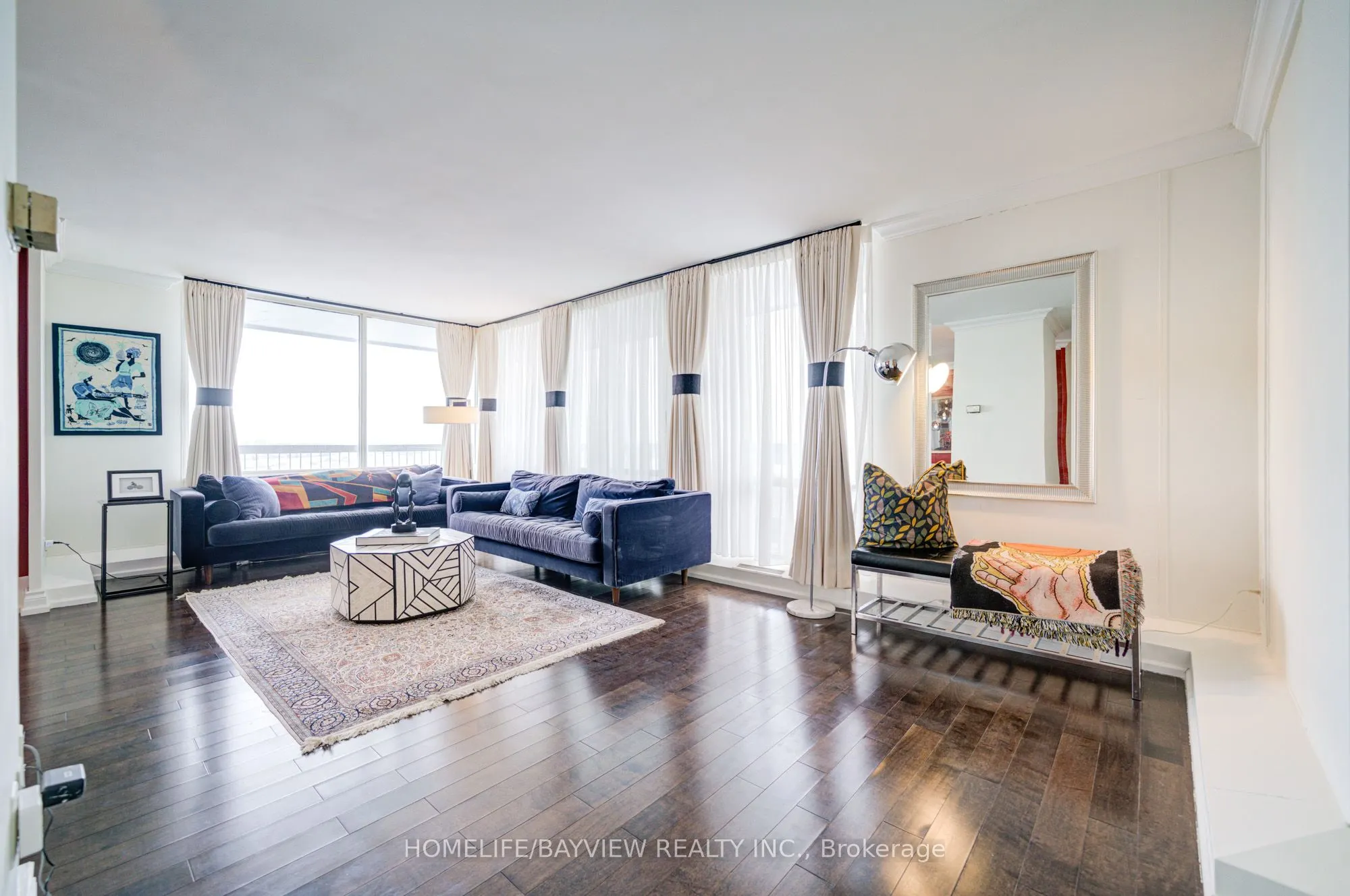 115 Antibes Drive, #806