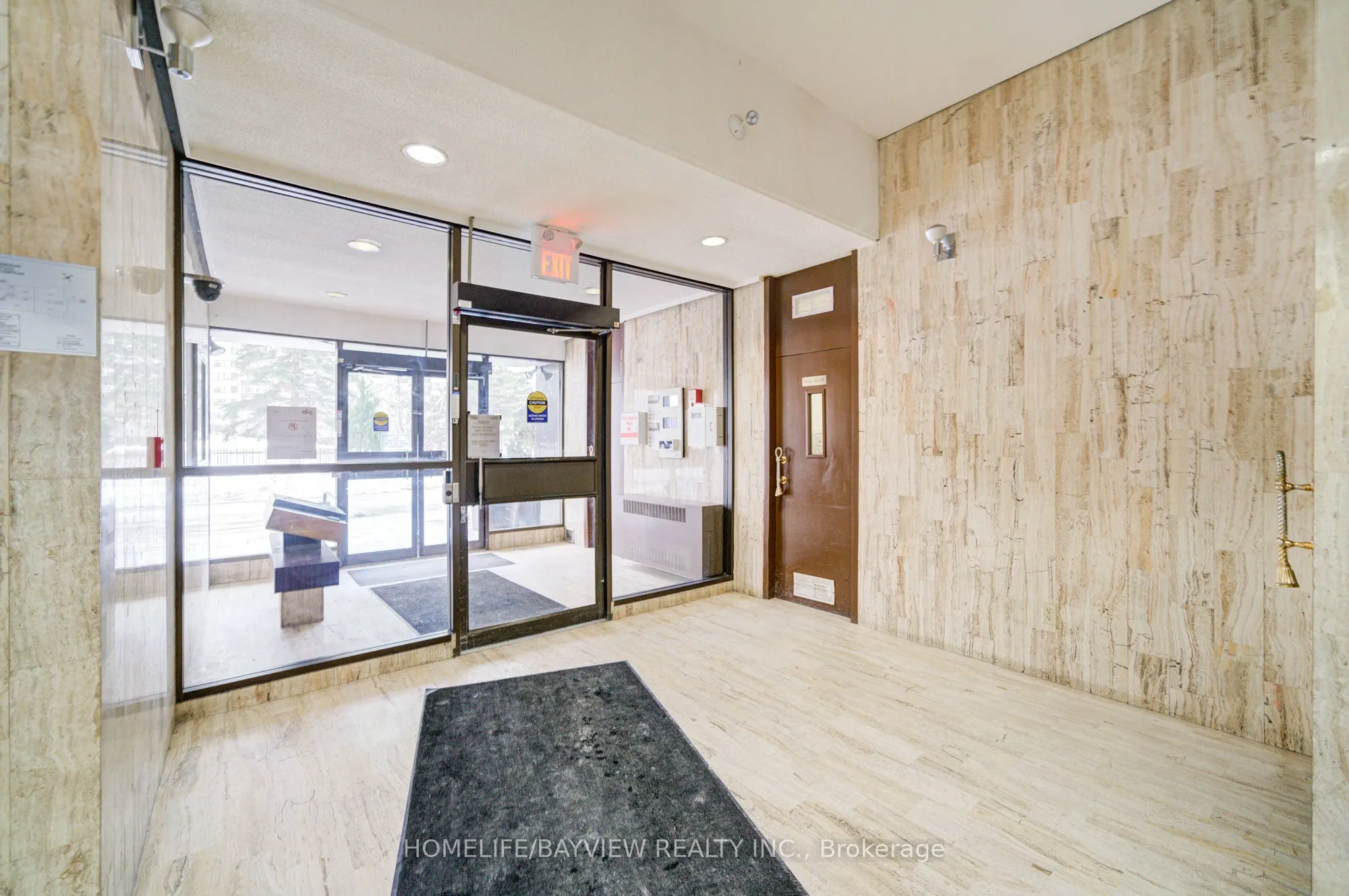 115 Antibes Drive, #806