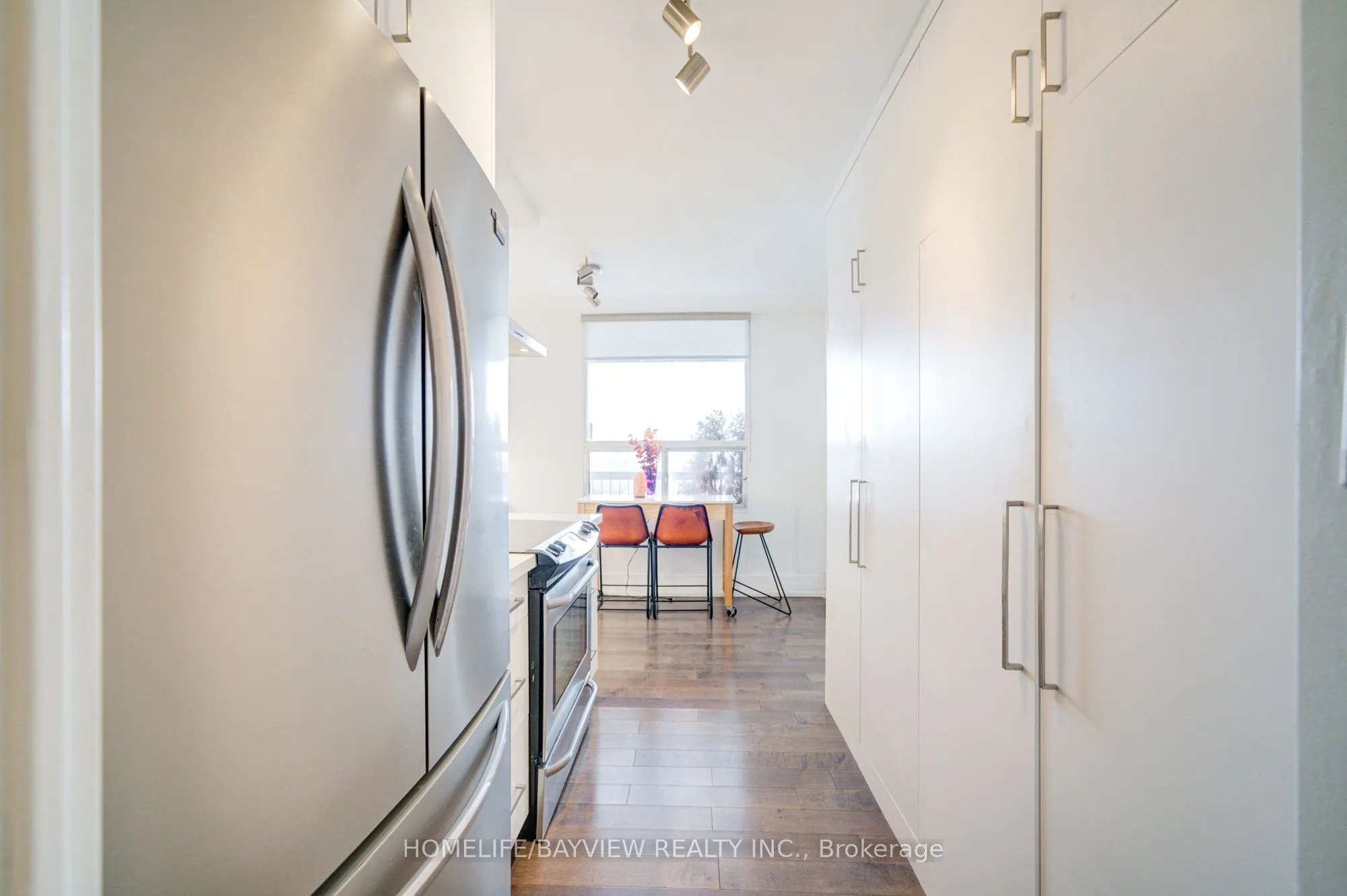 115 Antibes Drive, #806