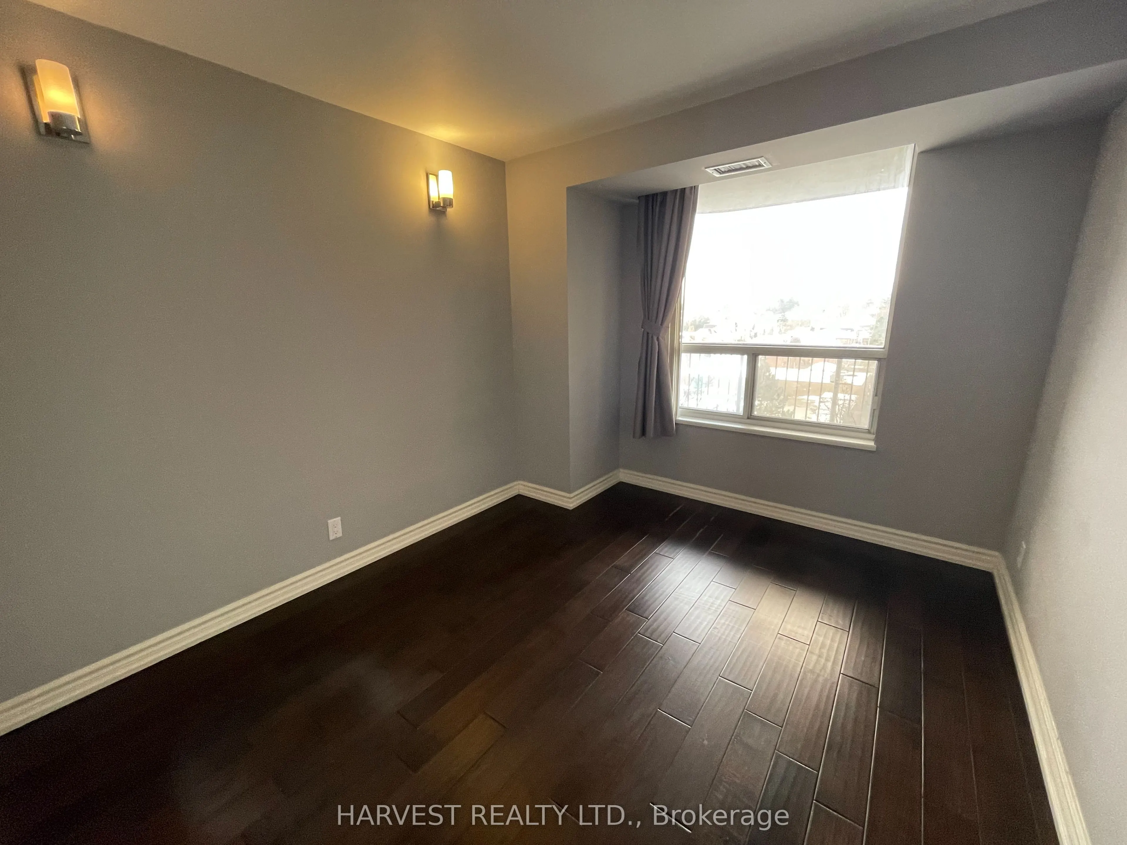 100 Upper Madison Avenue, #810