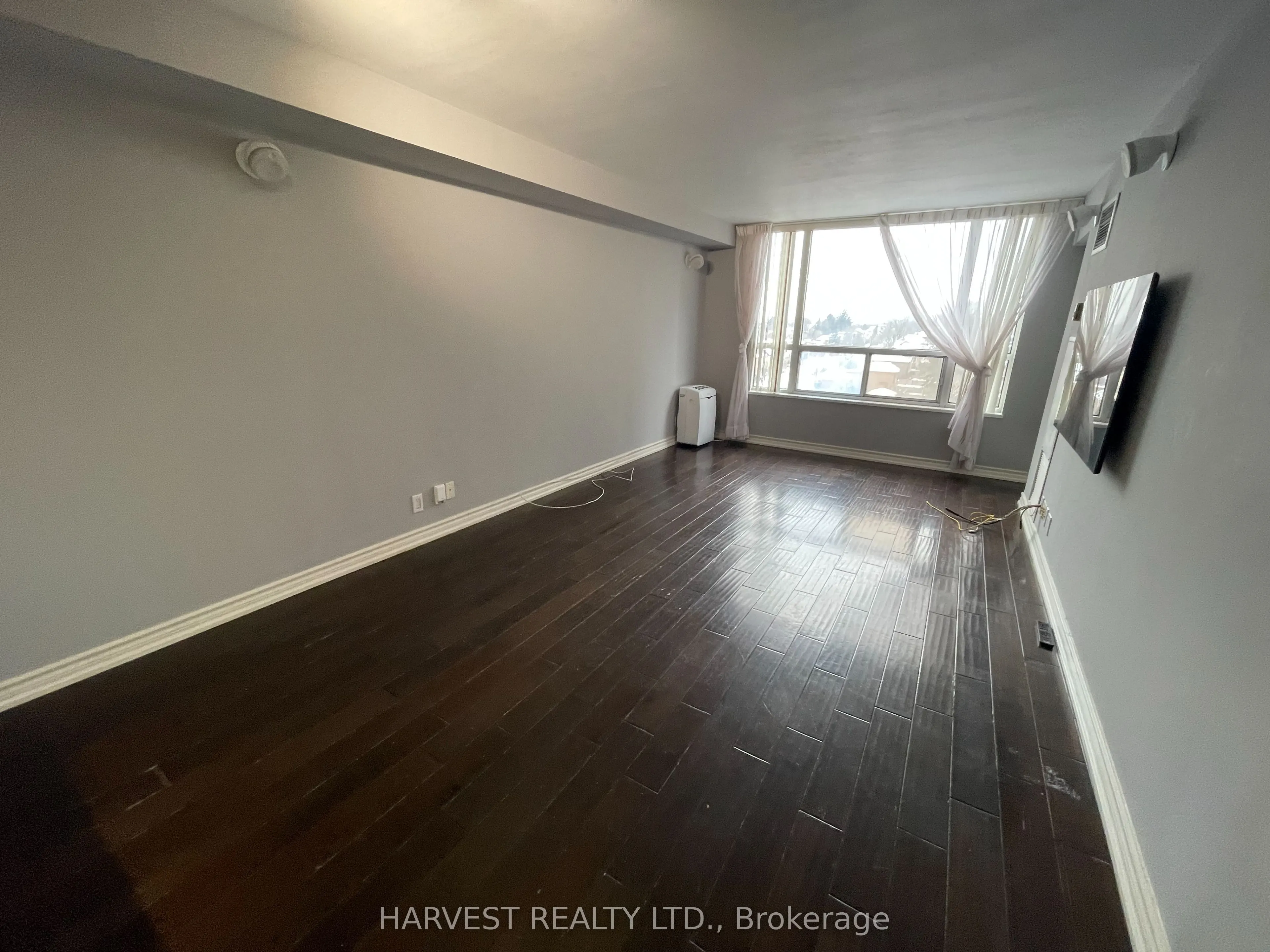 100 Upper Madison Avenue, #810