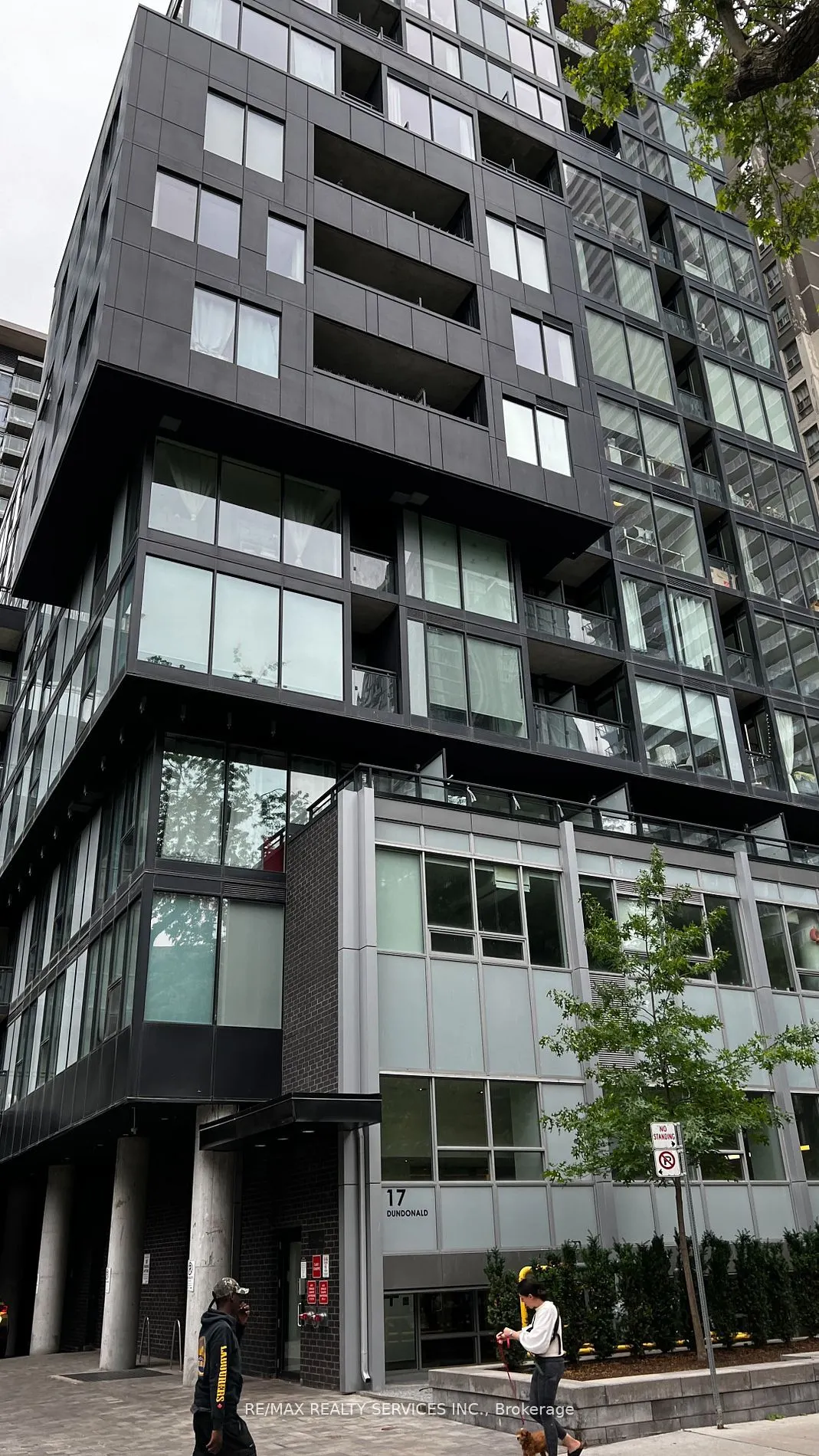 17 Dundonald Street, #408