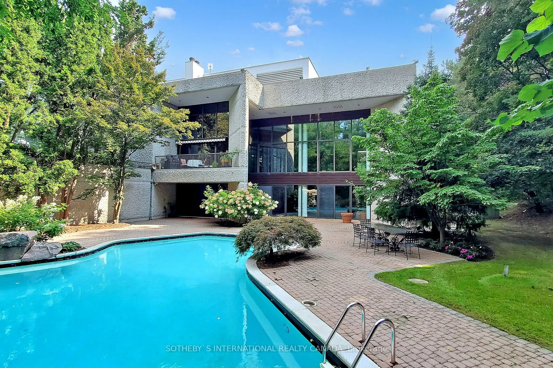 30 High Point Road