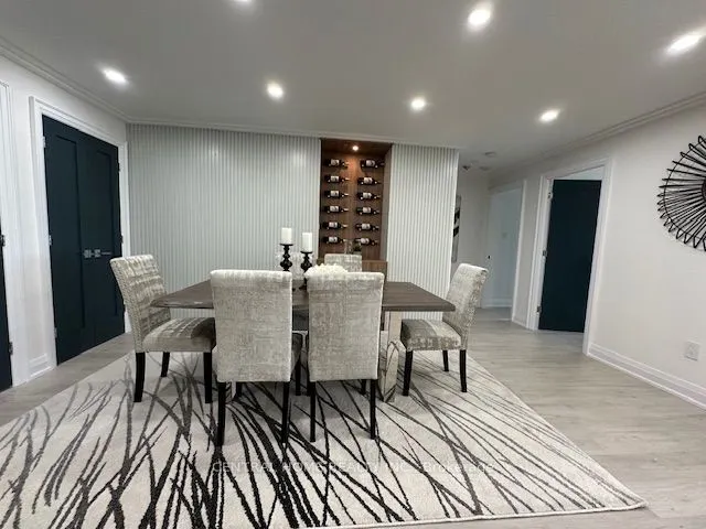 55 Skymark Drive, #605