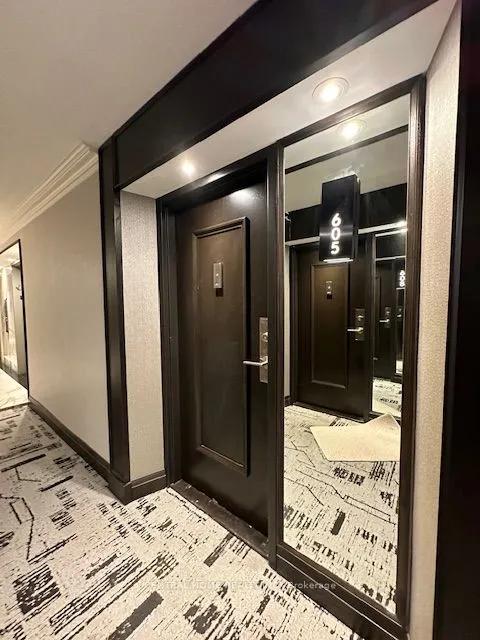 55 Skymark Drive, #605
