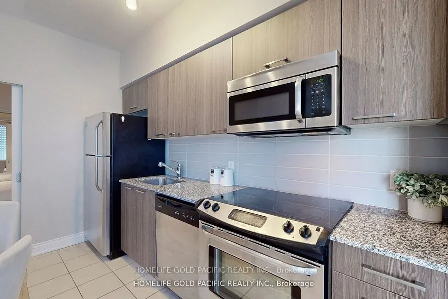 832 Bay Street, #1202